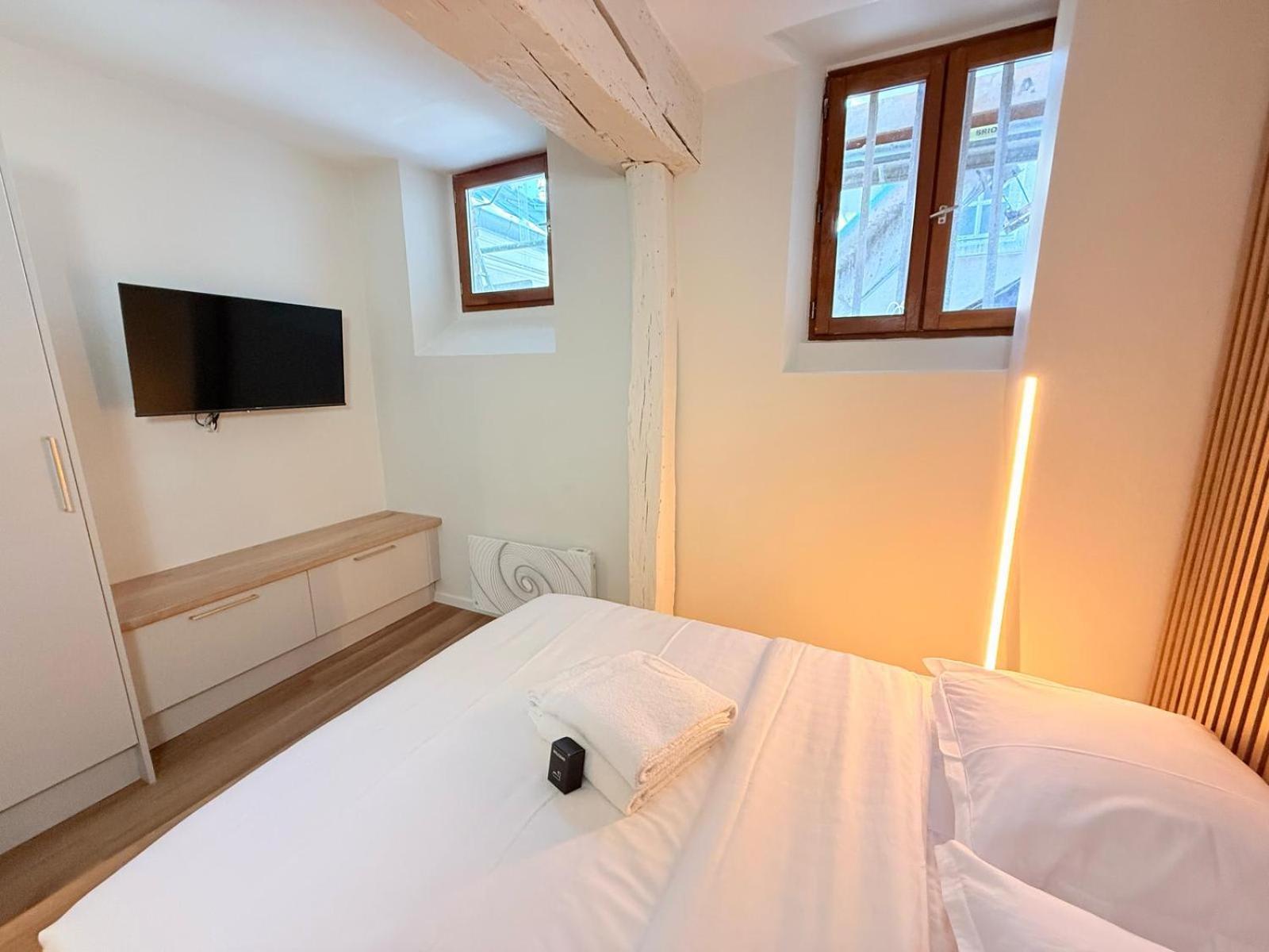 Ile Saint Louis 4 - 2p Apartment