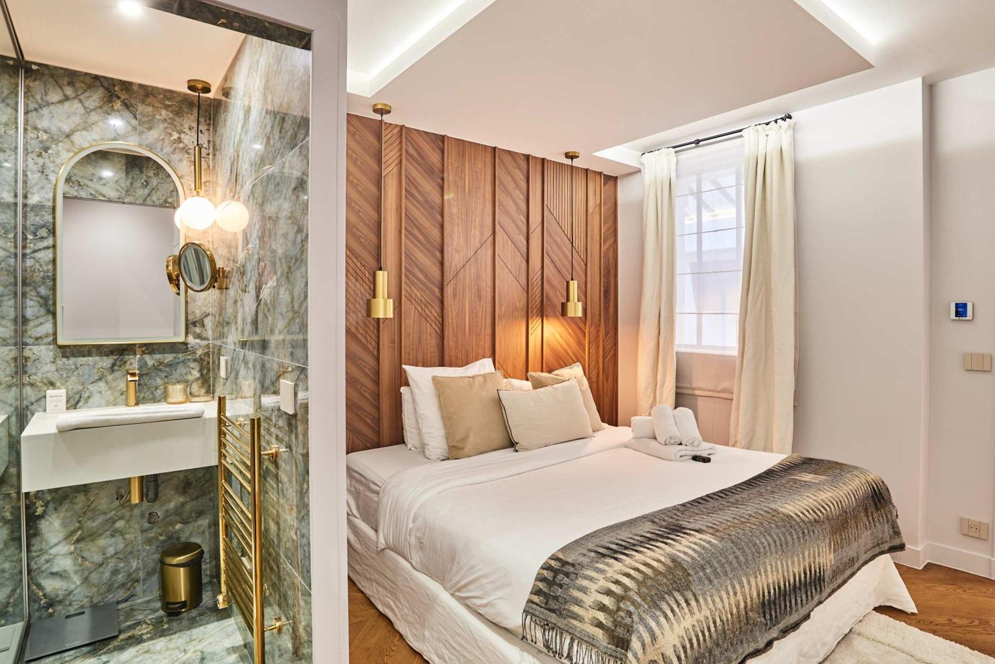 Apartment - Ponthieu - Elysees