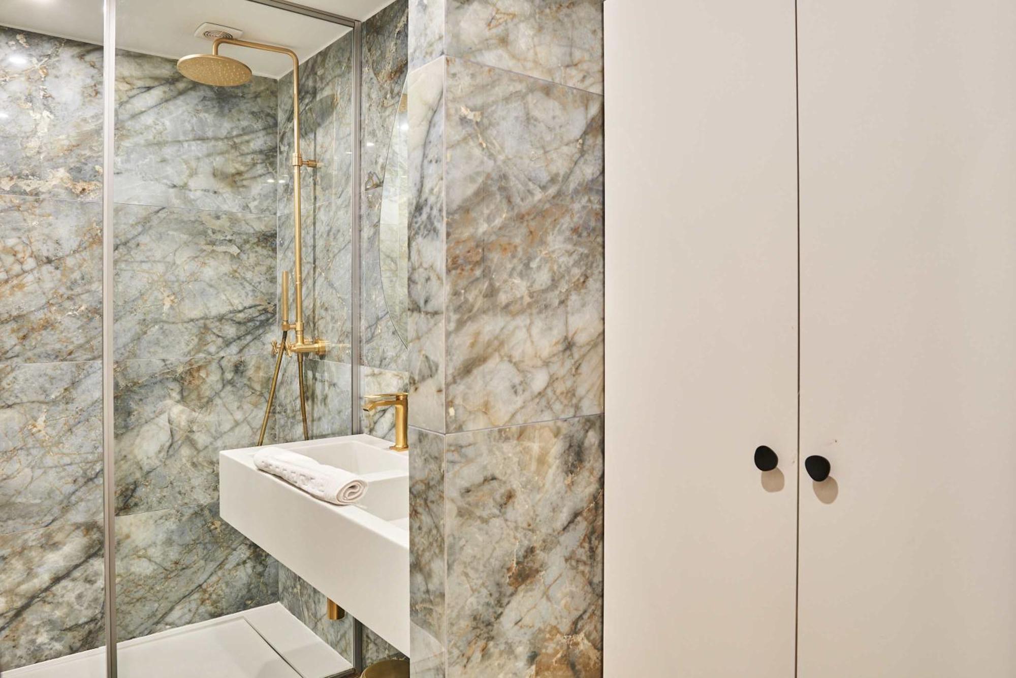 Apartment - Ponthieu - Elysees Paris