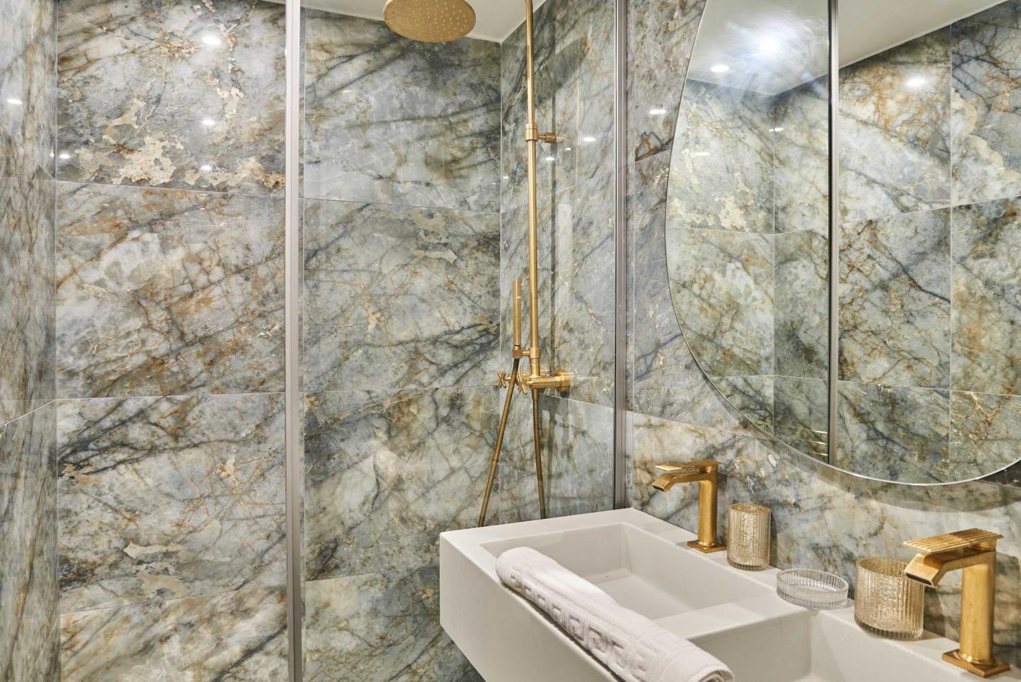 - Ponthieu - Elysees Apartment