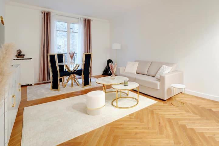 Apartment Le Champs-elysees Paris