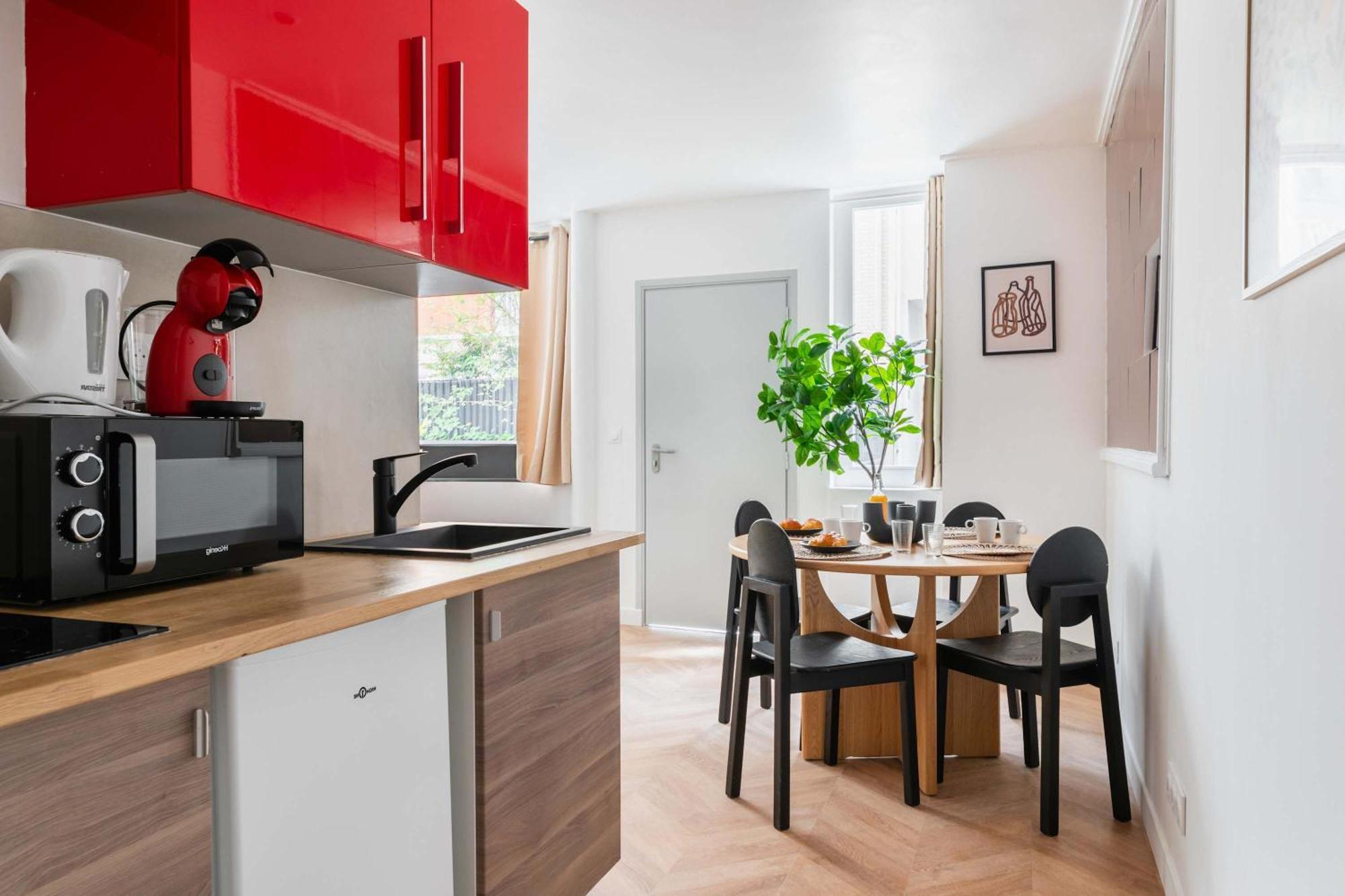 Equipe Et Cosy 18 - 4p - Flat-guest Apartment Paris
