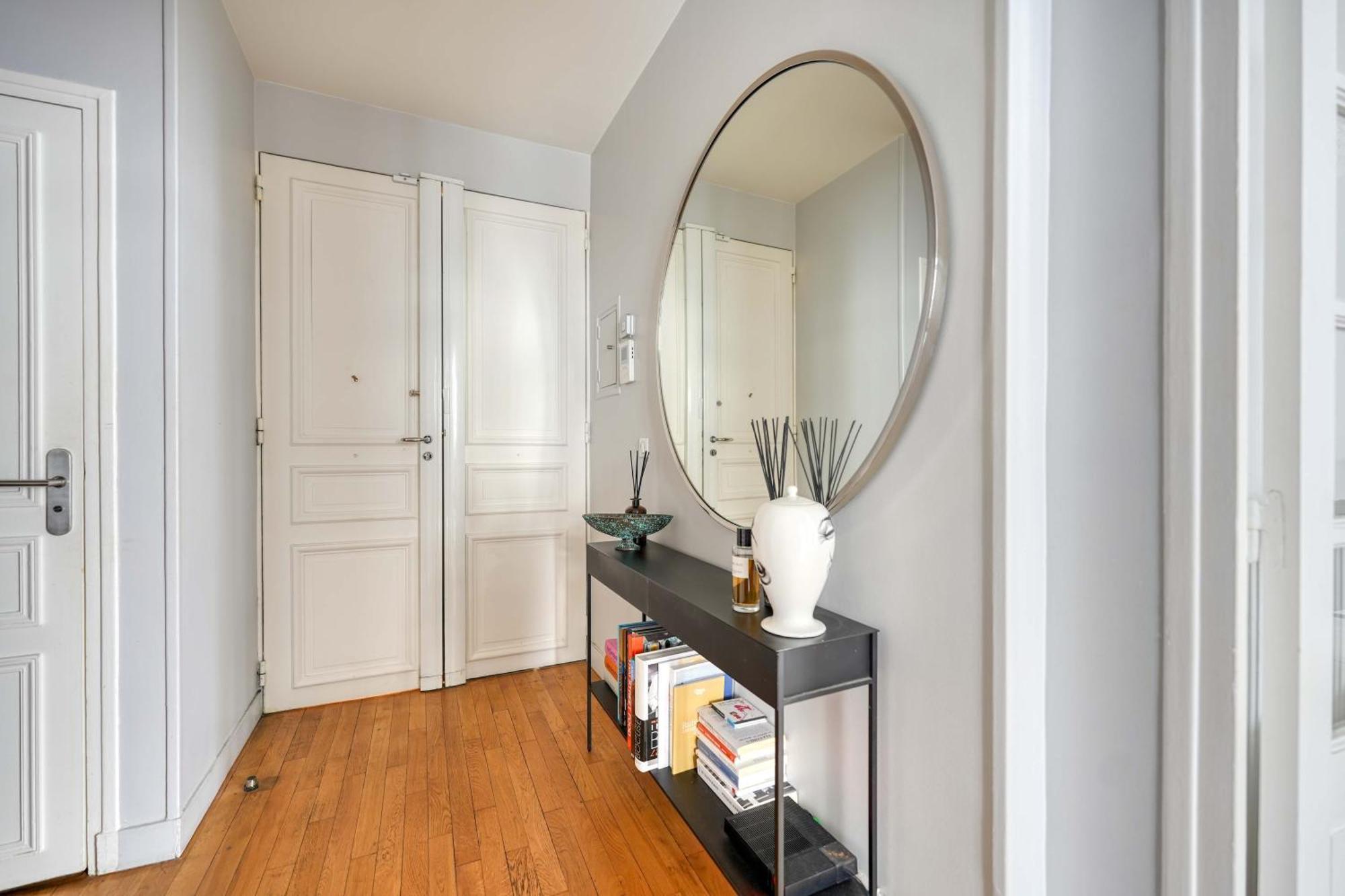 Bugeaud Luxury