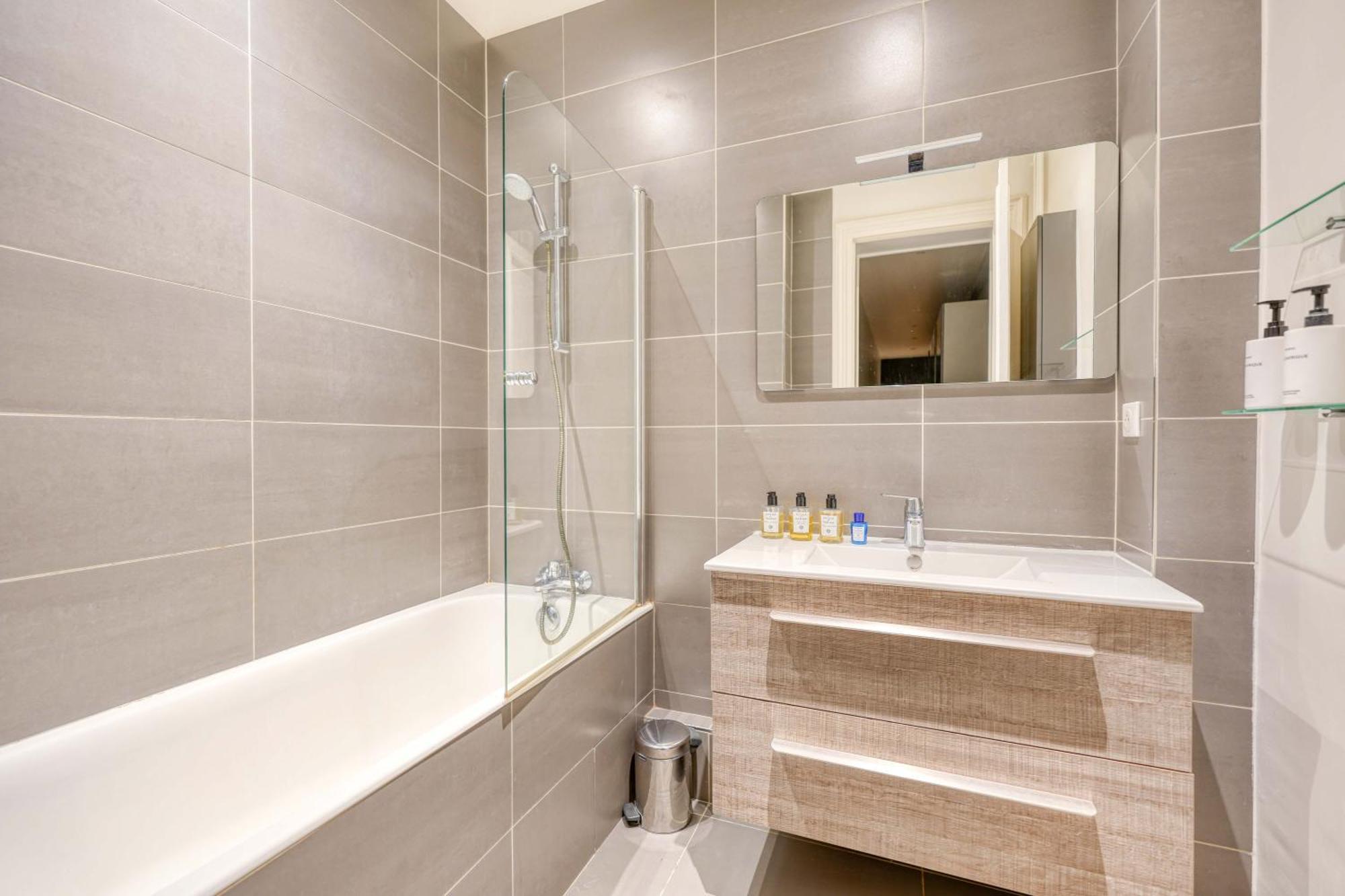 Apartment Bugeaud Luxury *
