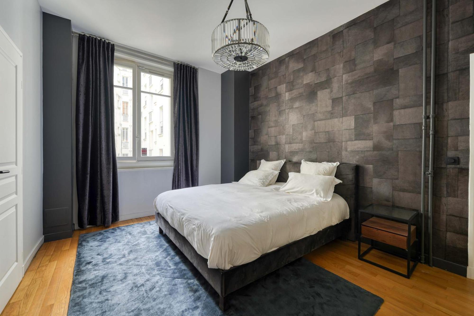 Bugeaud Luxury Apartment Paris