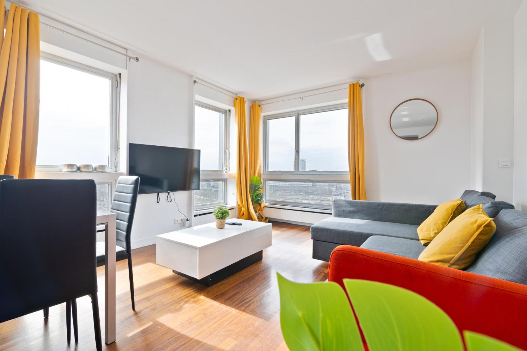 Apartment Heart Of - 3br - 8p - Tour Eiffel 7 Free Netflix Paris