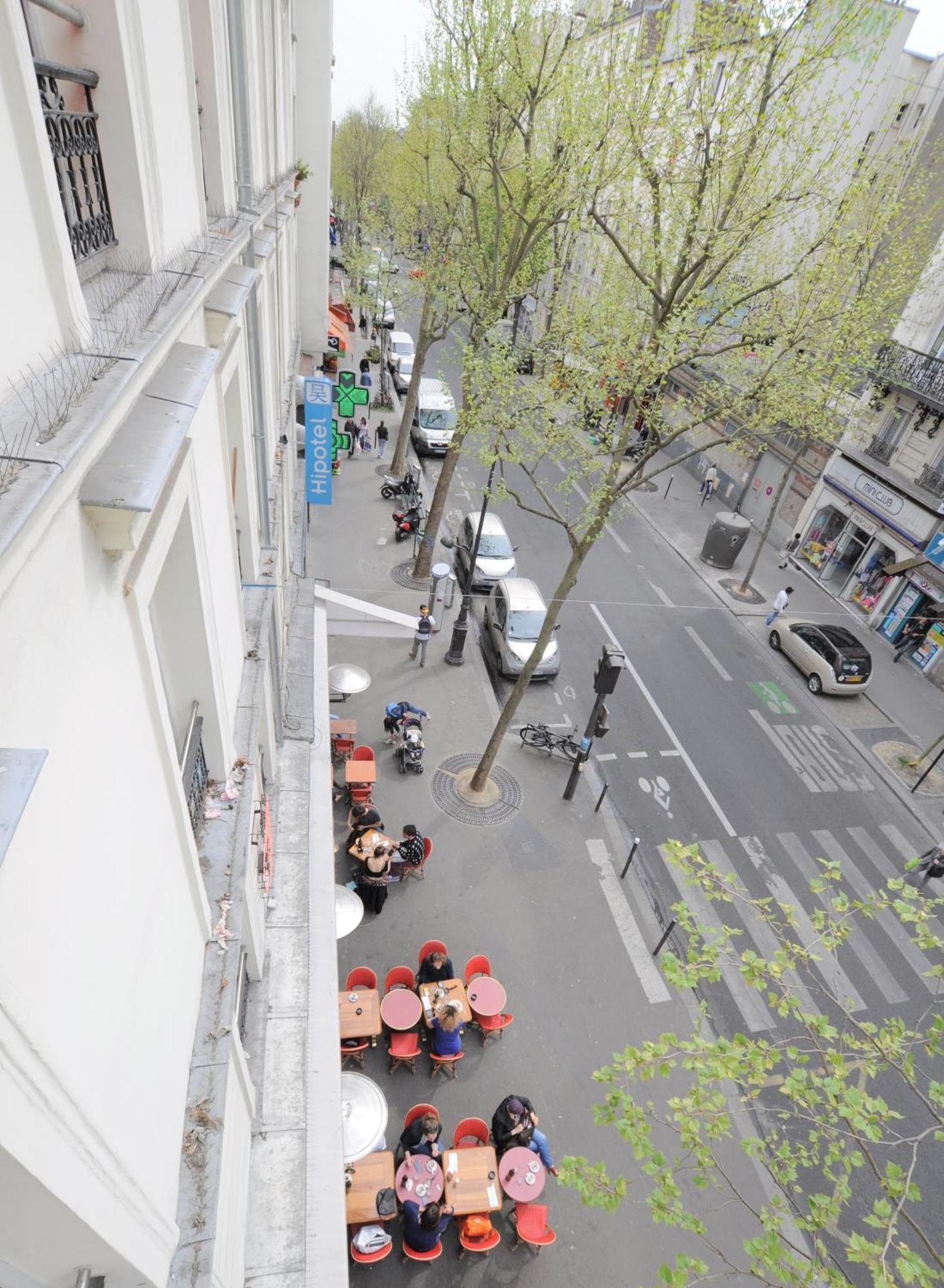 Hotel Hipotel Gambetta Republique Paris
