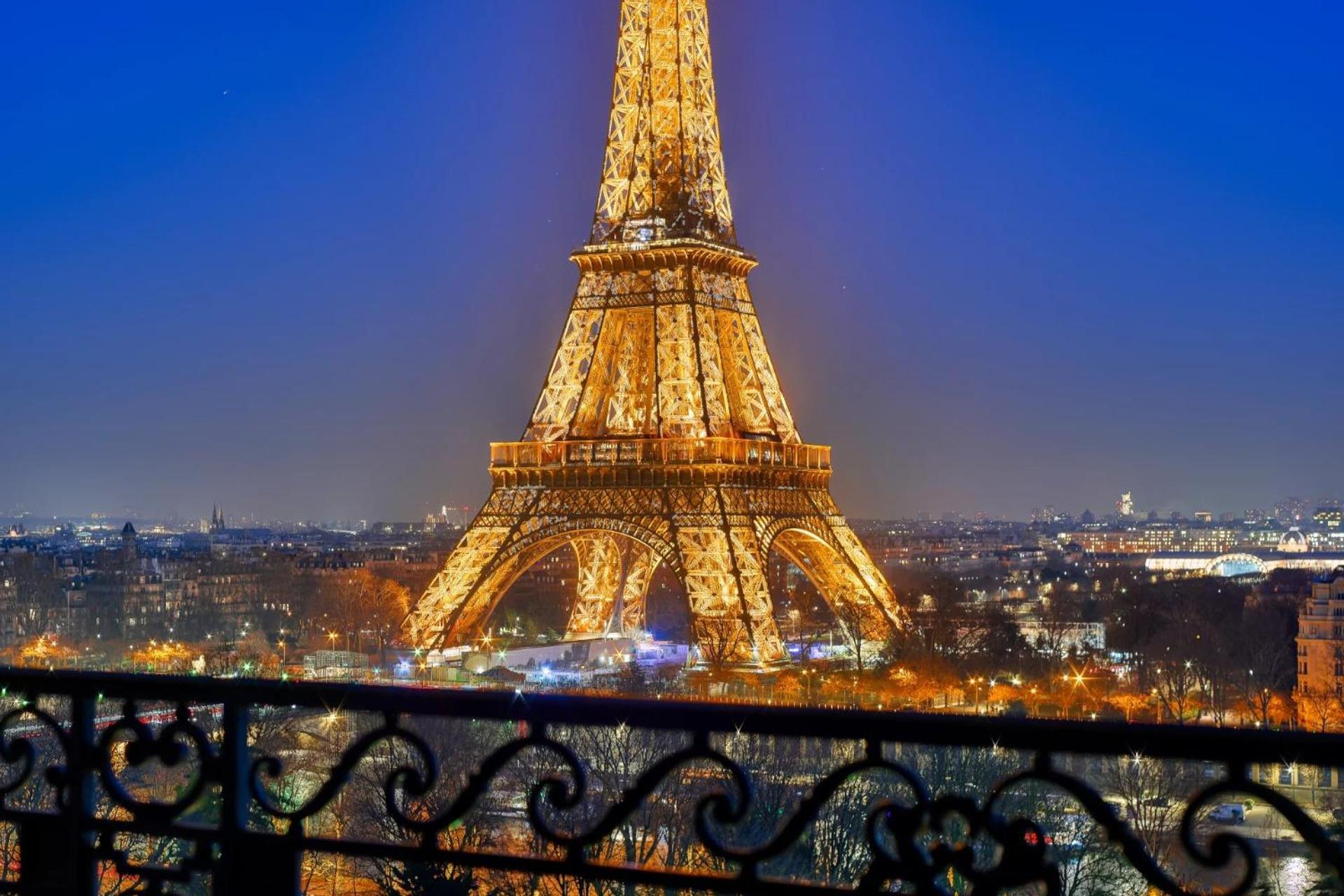 Luxury Montaigne Appartement *
