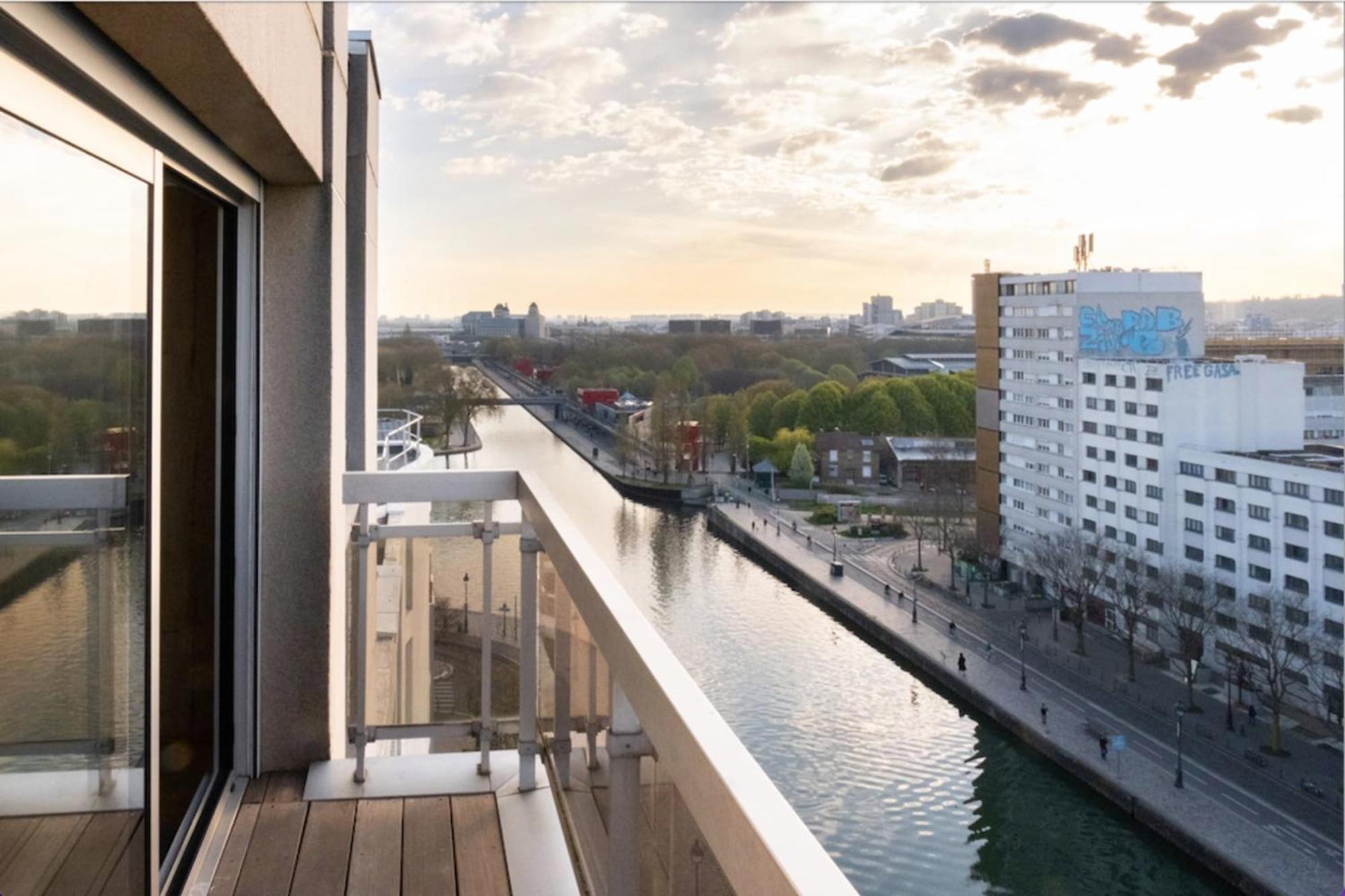Loft With Balcony Near La Apartamento *