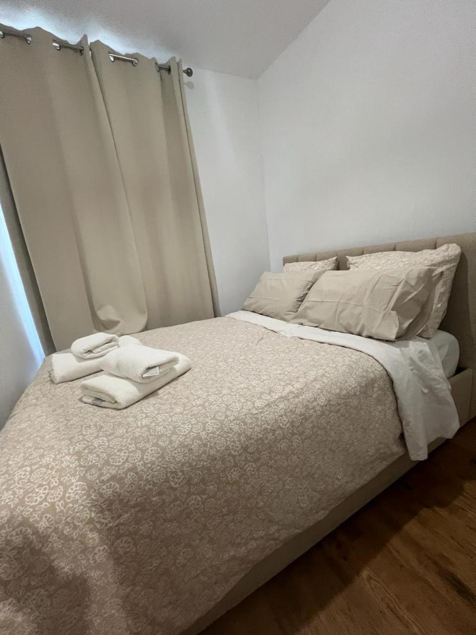 Apartment Au Coeur De Marais Dans Centre De Paris