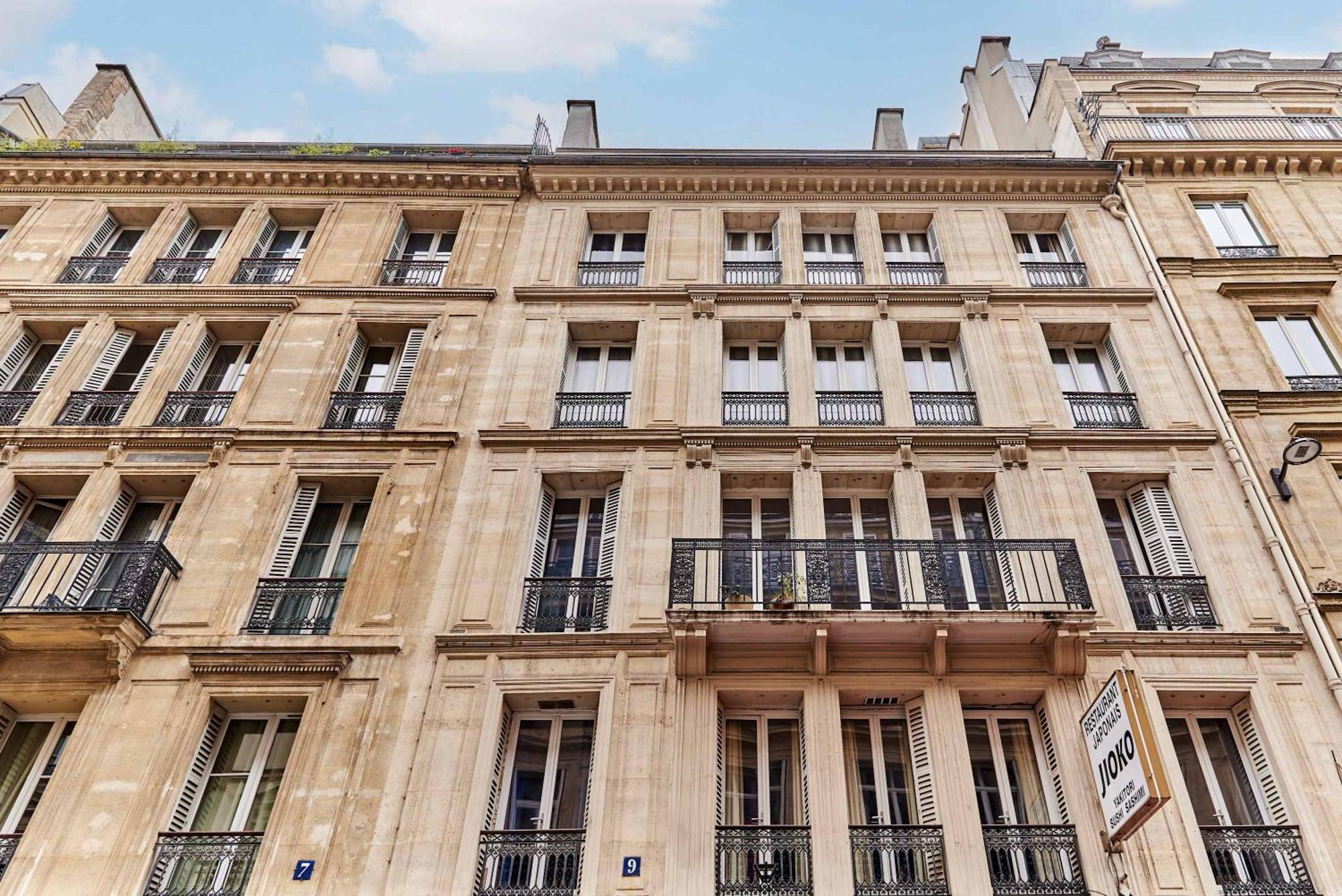 Apartment Opera By Prestige