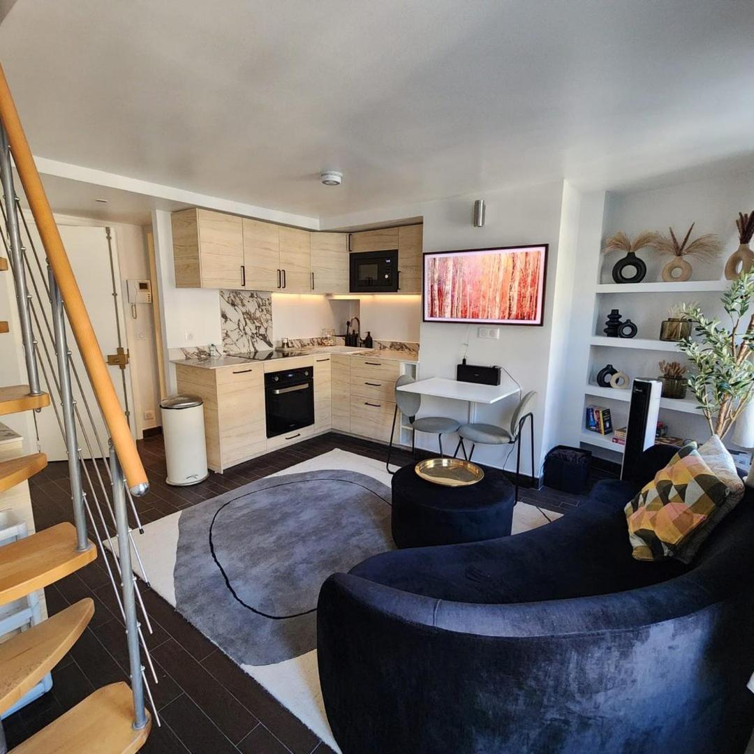 Le Moka - Duplex & Bright- Near Champs-elysees * Paris