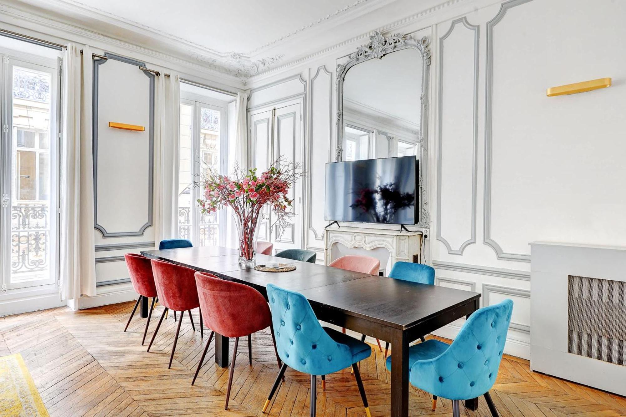 Apartment L'elegance Parisienne Au Coeur Des Champs-elysees