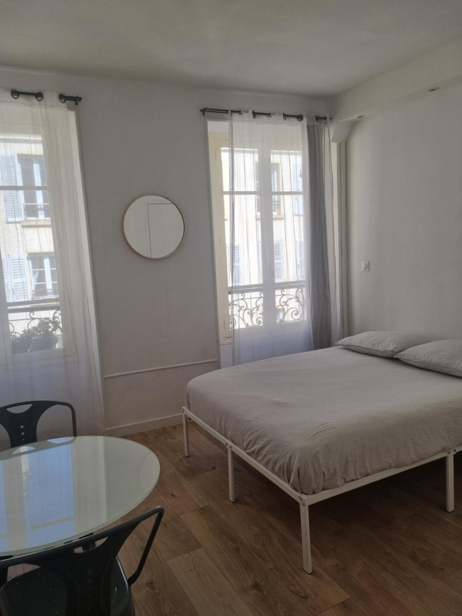 Bed & Breakfast Privee - Vue Tour Eiffel Paris