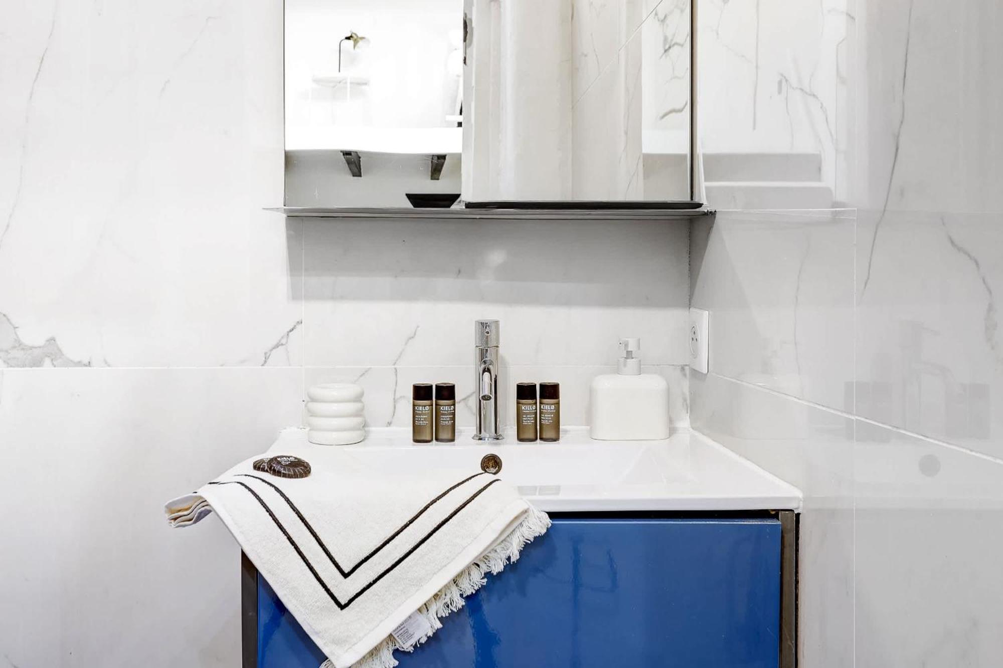 Charme Parisien Cosy Pour 4 Personnes Apartment Paris