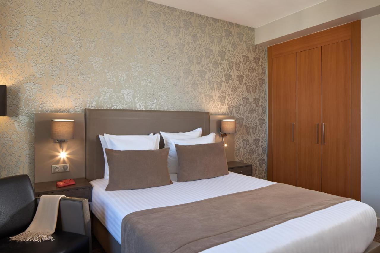 Timhotel Opéra Blanche Fontaine Hotel