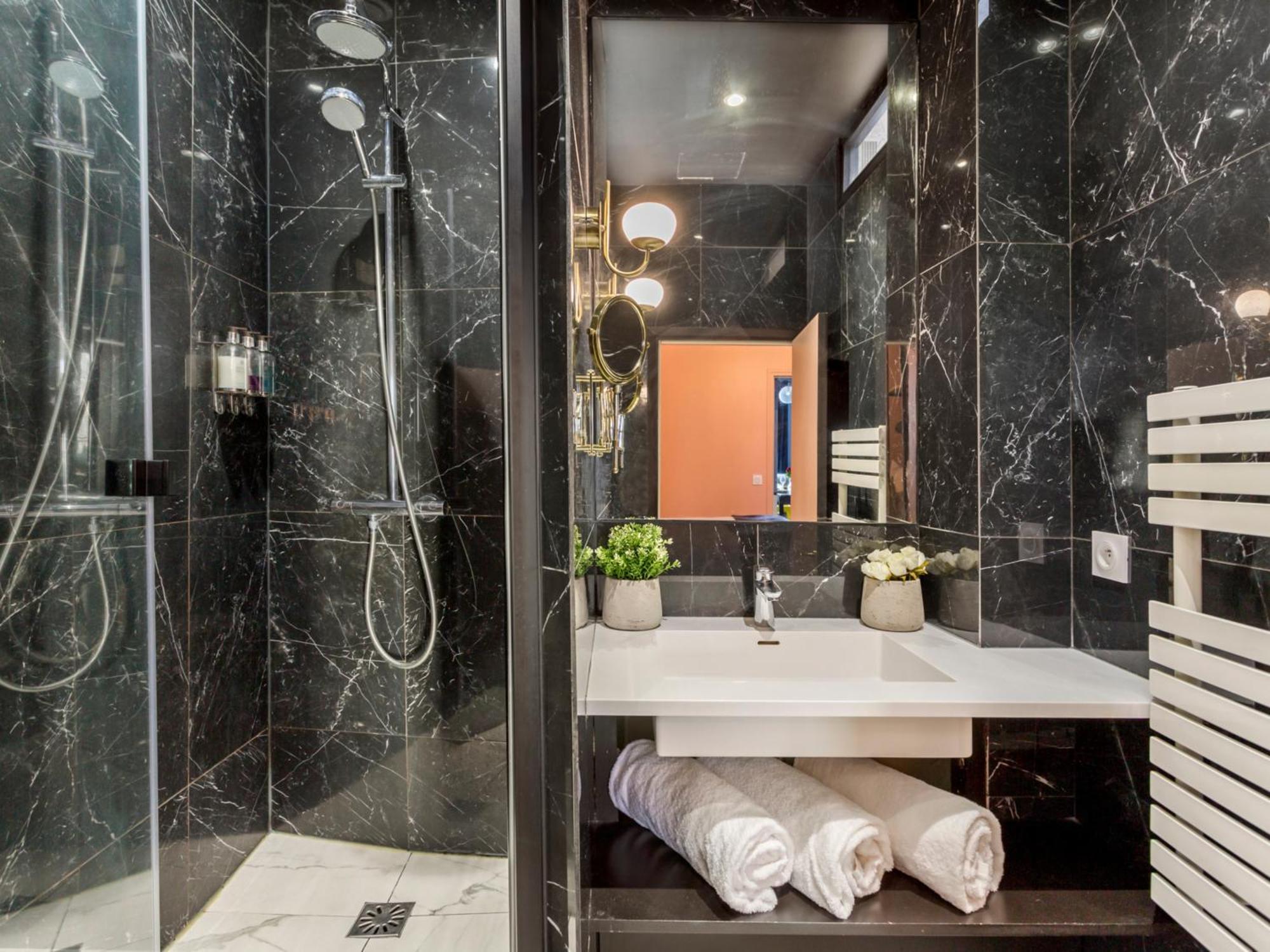 Merveil - Luxury - Marais - Saint Denis I Paris