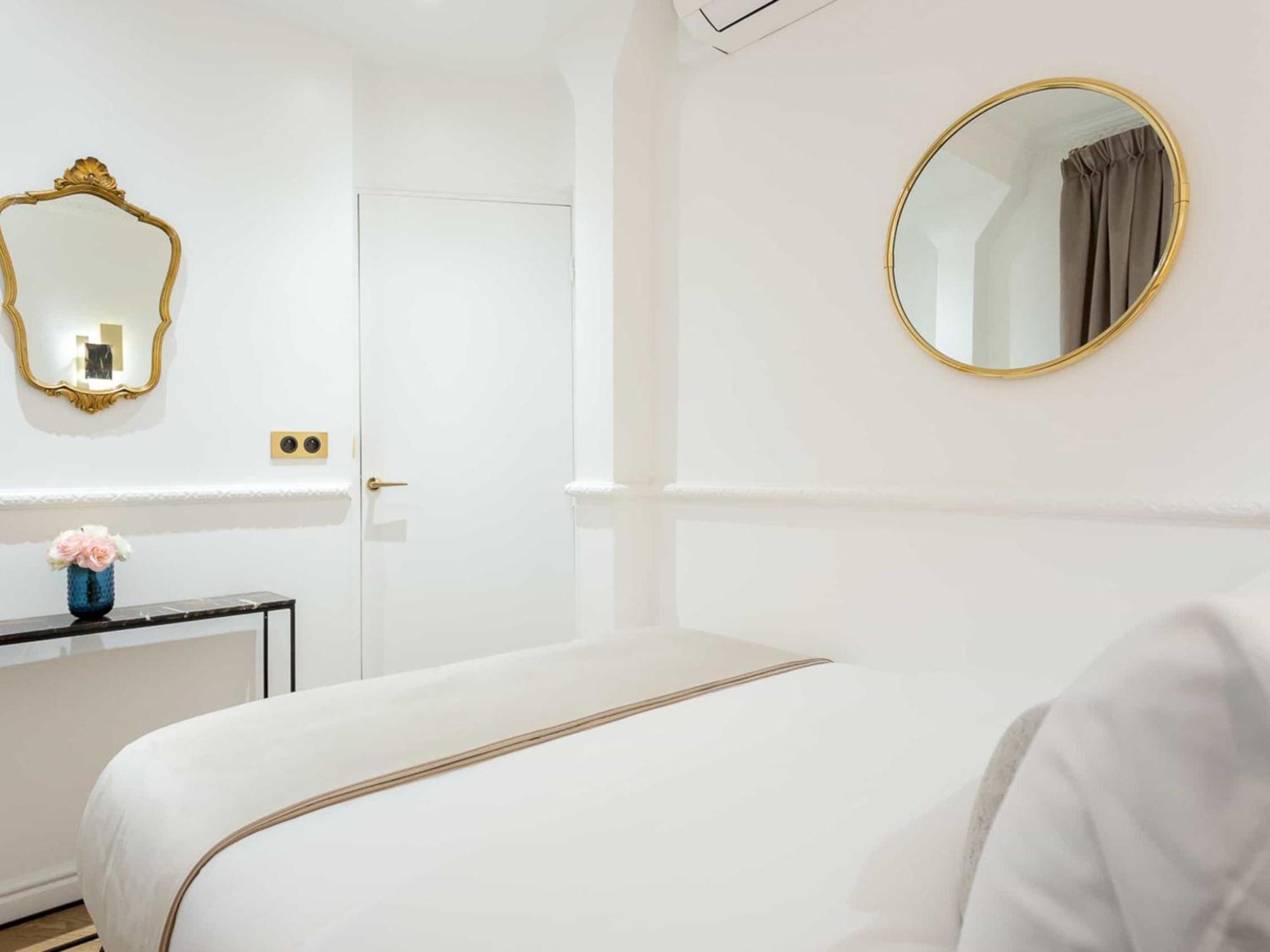 Luxury 4 Bedroom 3 Bathroom Aristocratic - Louvre Appartement *