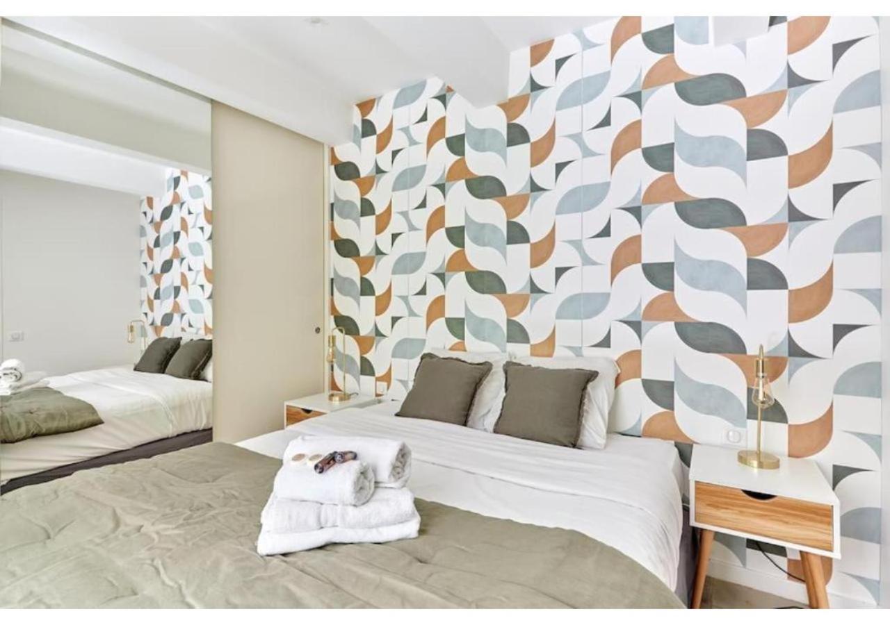 Apartment Le Marais Place Des Vosges By Prestige *