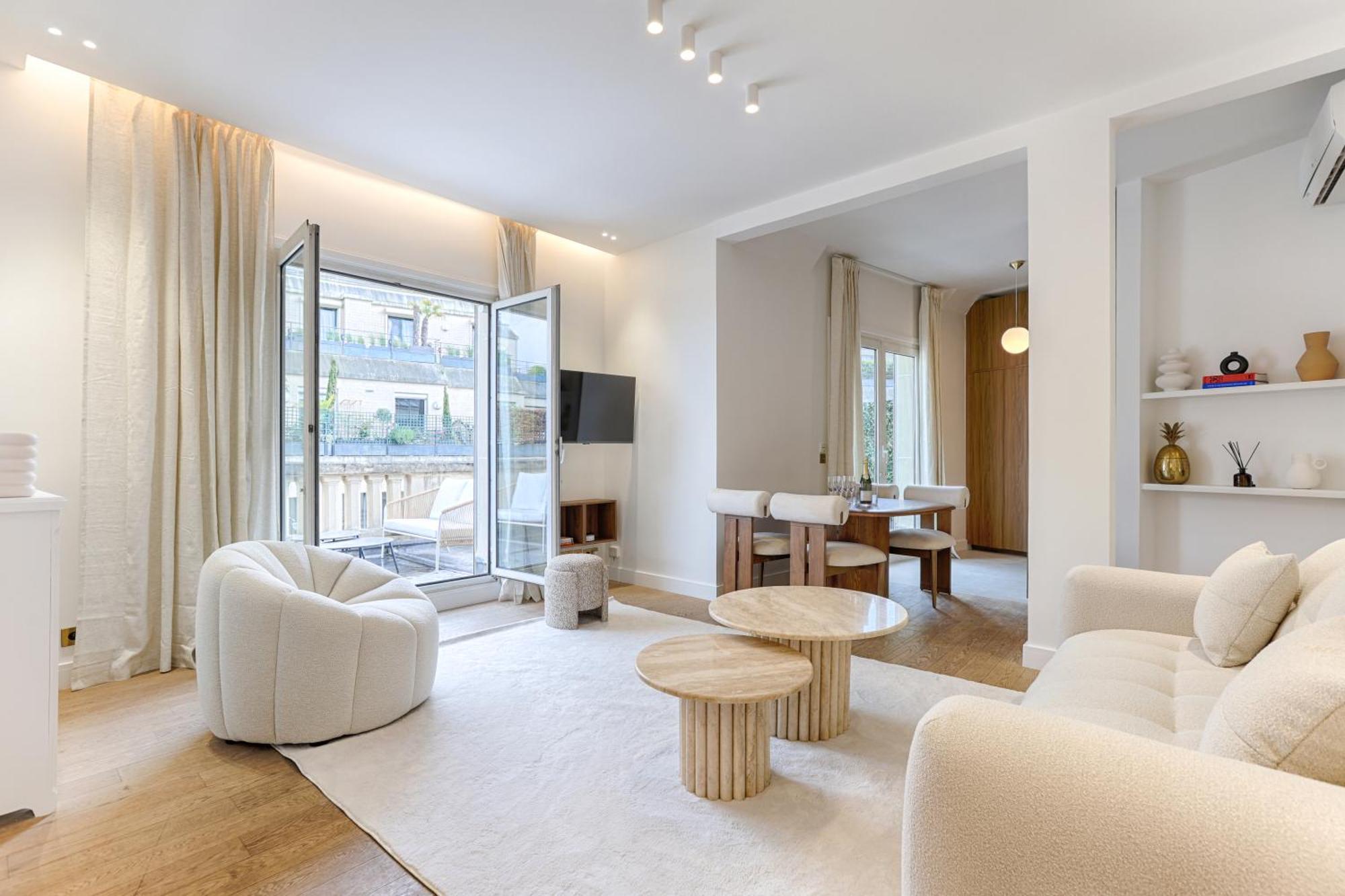 Apartment Appartement De Luxe Avec Terrasse Sur Les Champs Elysees *