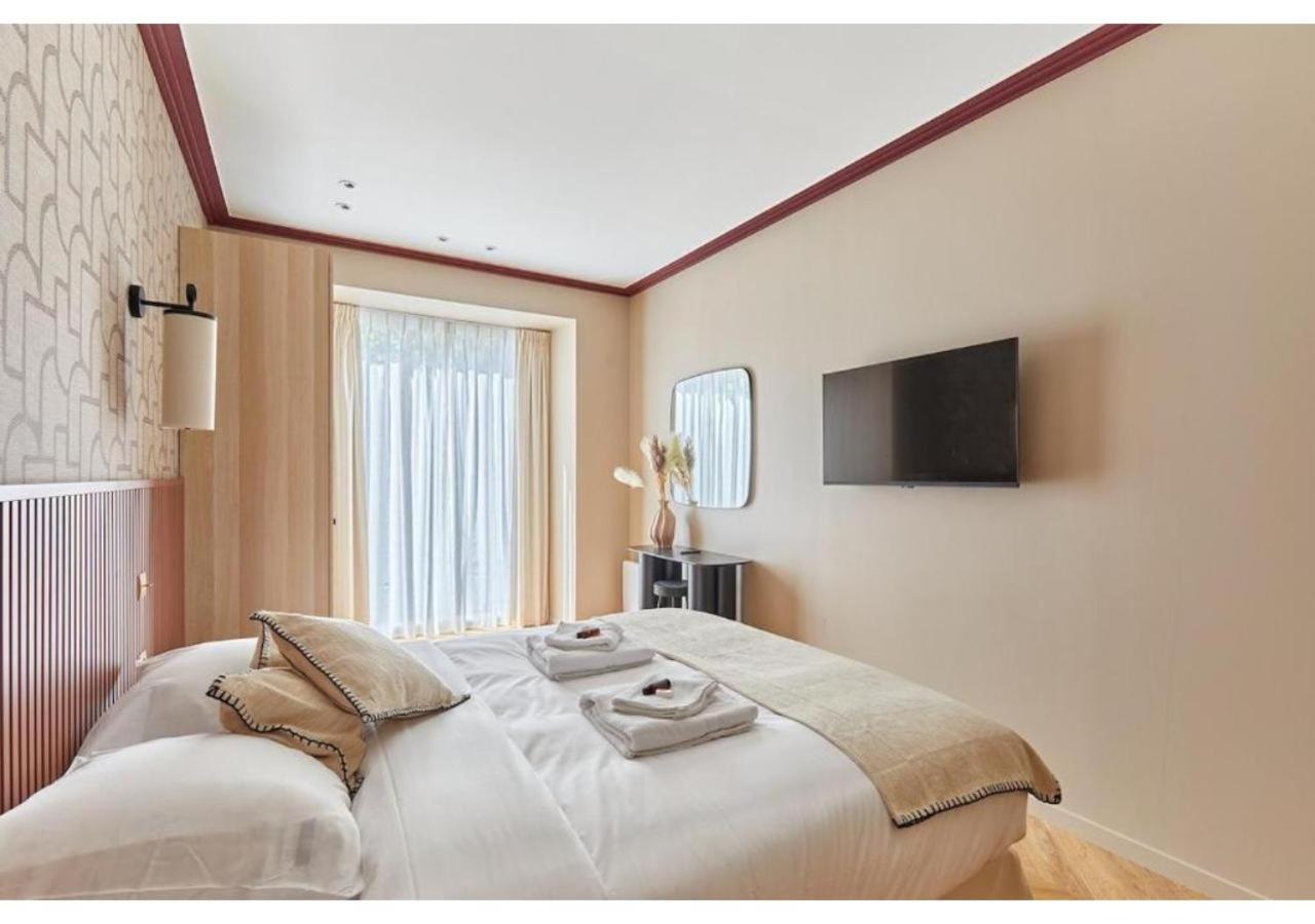 Incredible Ac 3 Bedrooms Center Of By Prestige Paris