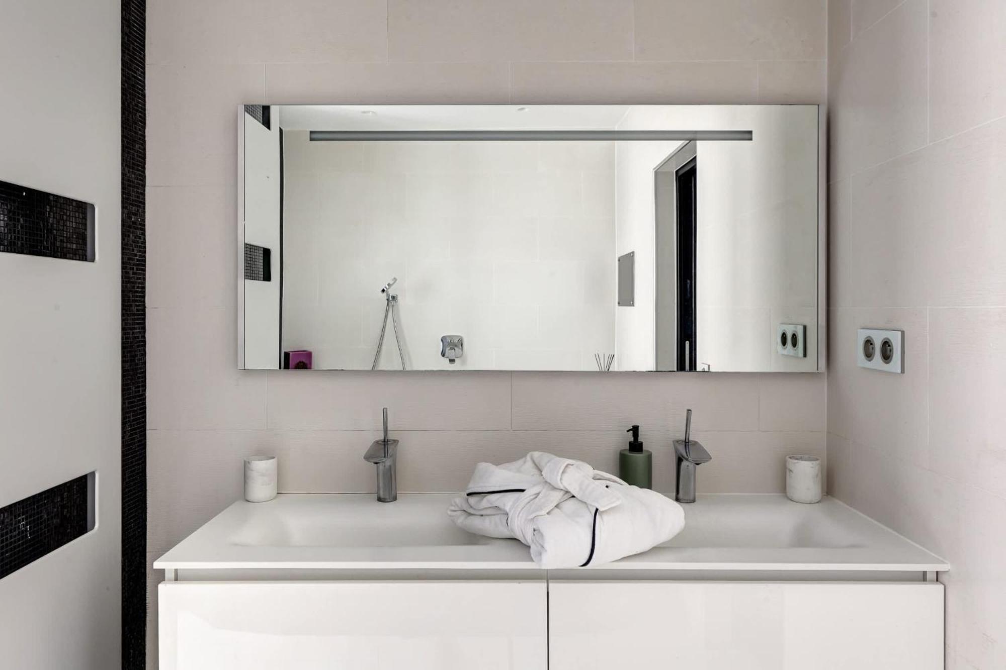 Apartment Elegant 3br Champs-elysees & Arc De Triomphe