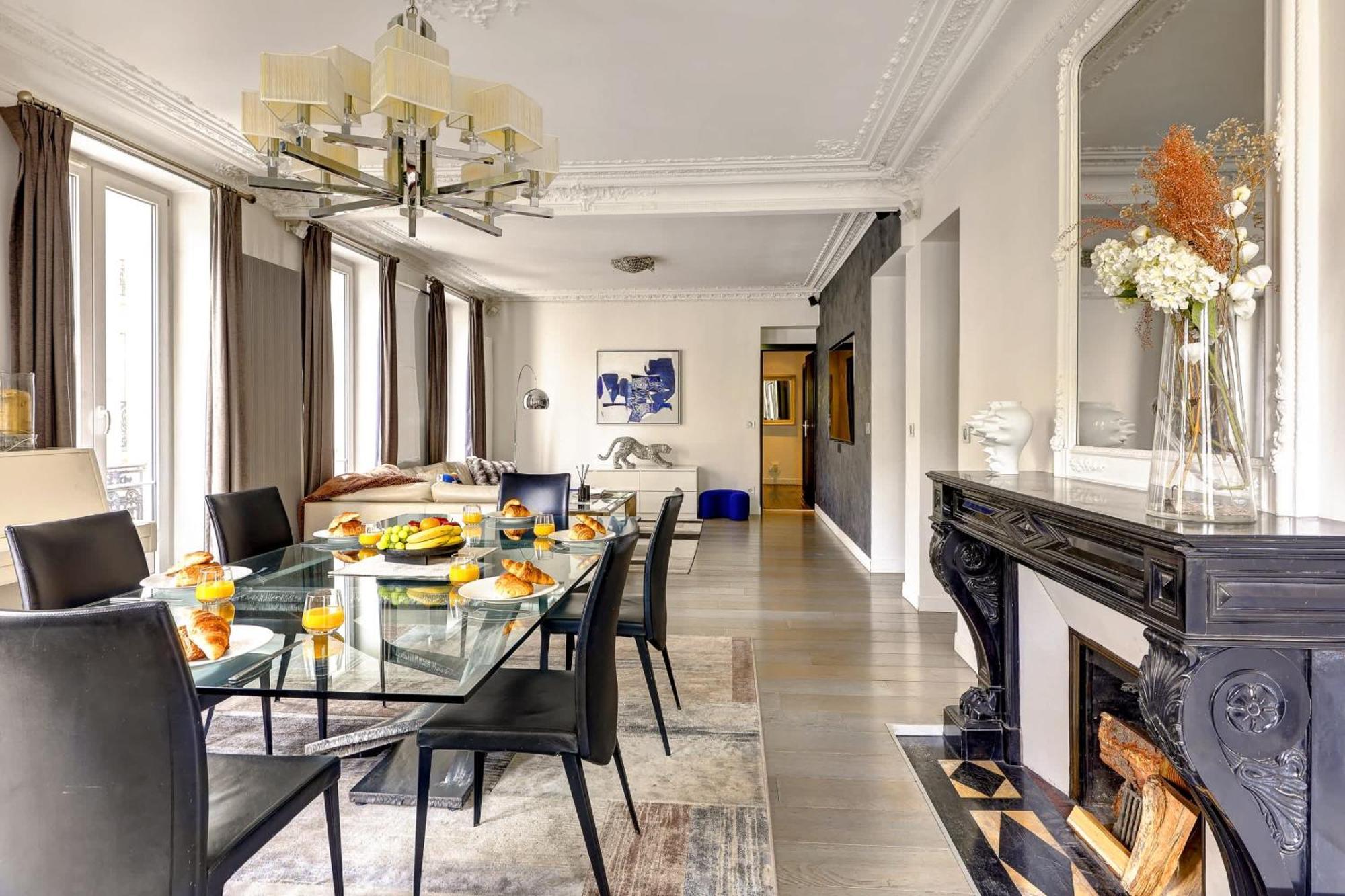 Elegant 3br Champs-elysees & Arc De Triomphe *