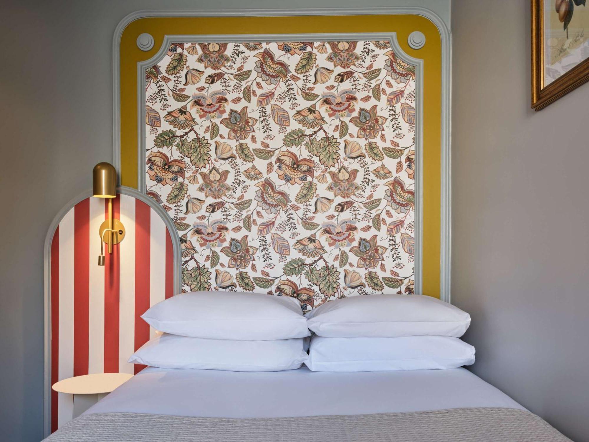 Mercure Notre Dame Saint Germain Des Prés 4*