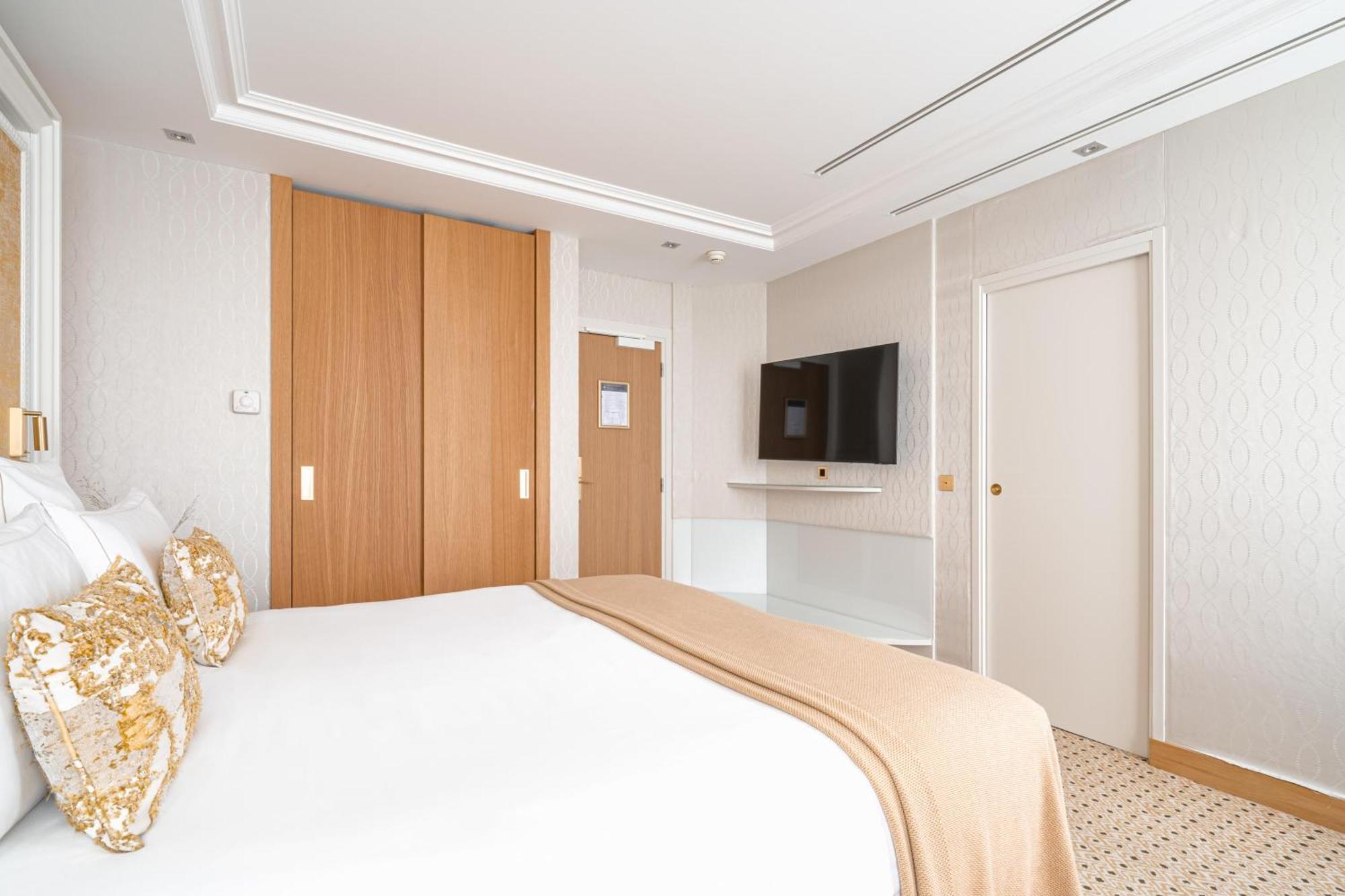 Hotel Madison