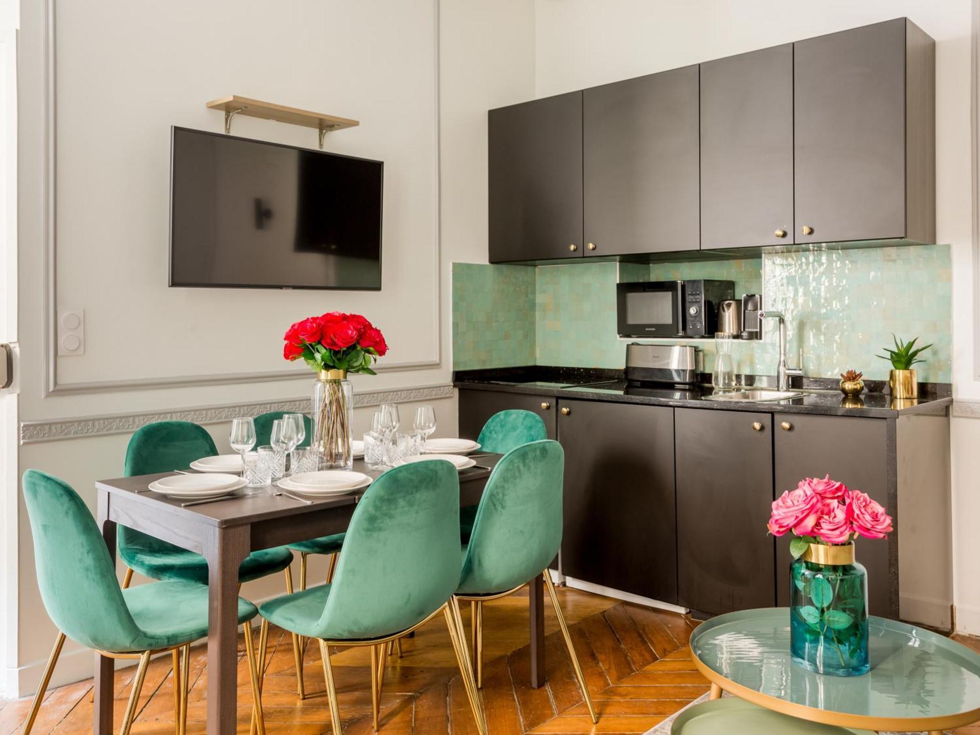 Merveil - Luxury - Louvre - Aboukir Iv Apartment