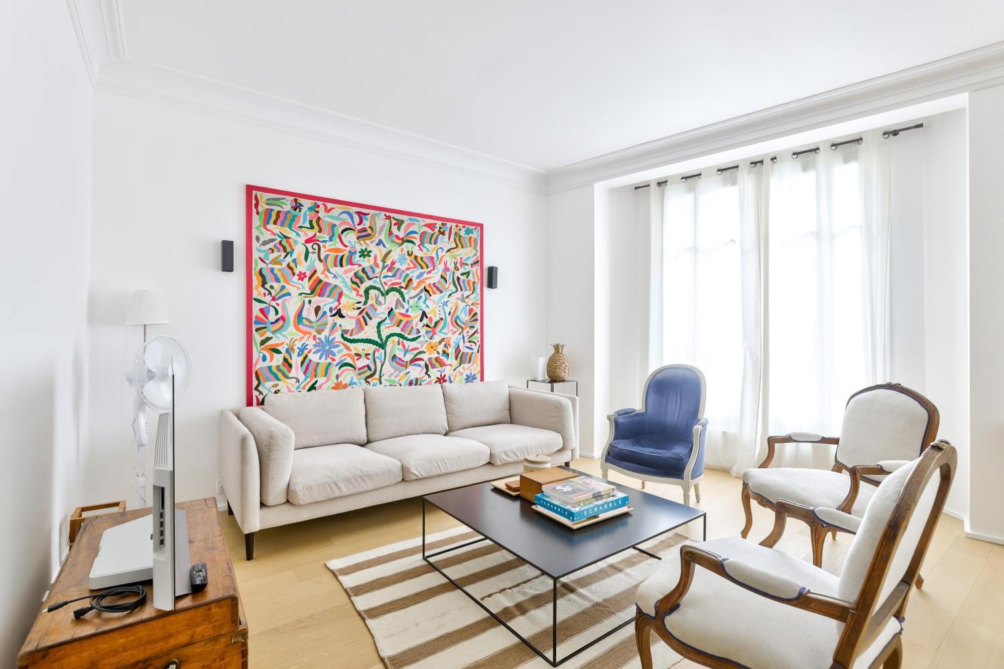 Apartment Stylish 2br In Private Mansion At Rue De Passy Paris
