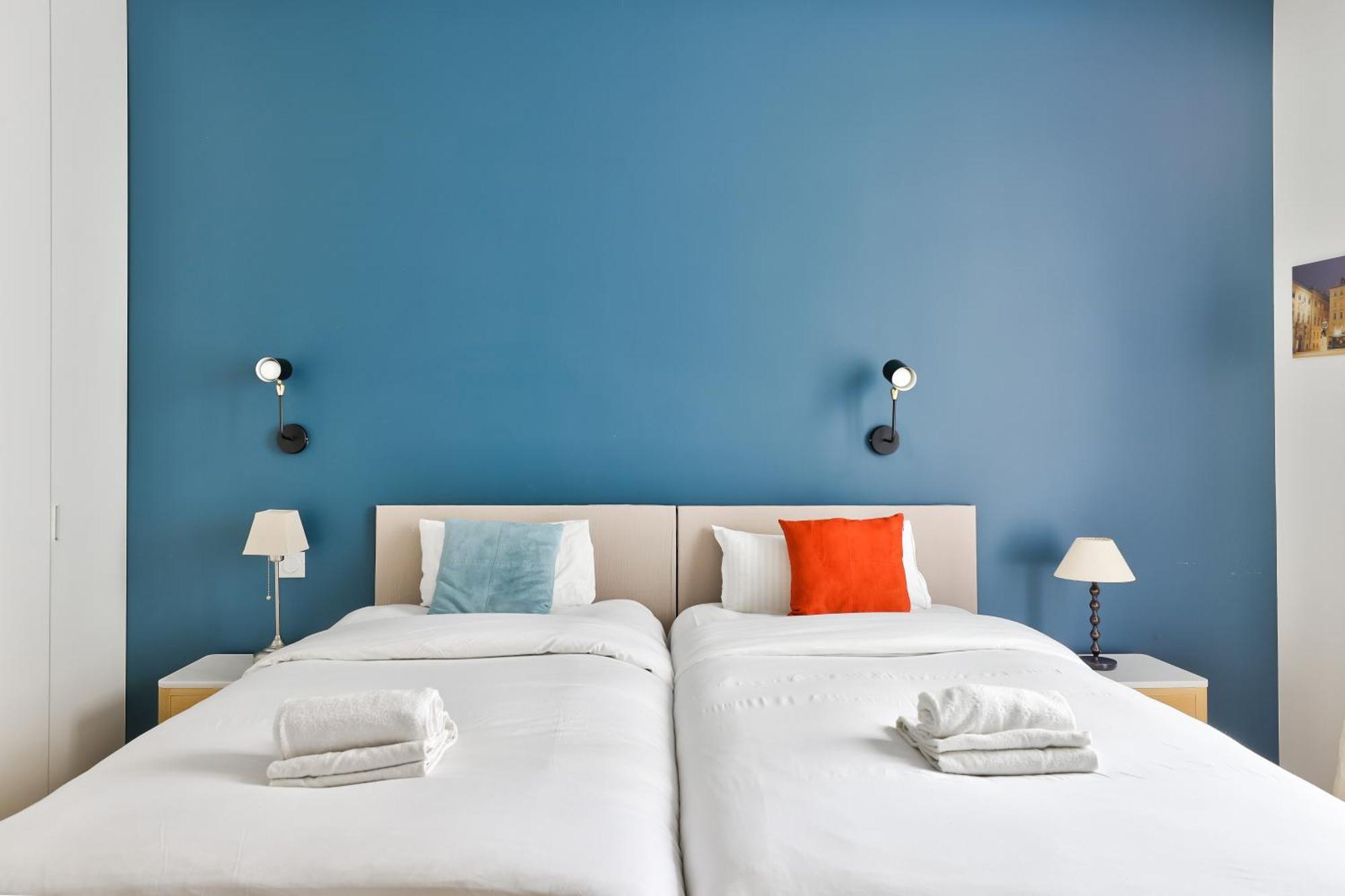 Stylish 2br In Private Mansion At Rue De Passy