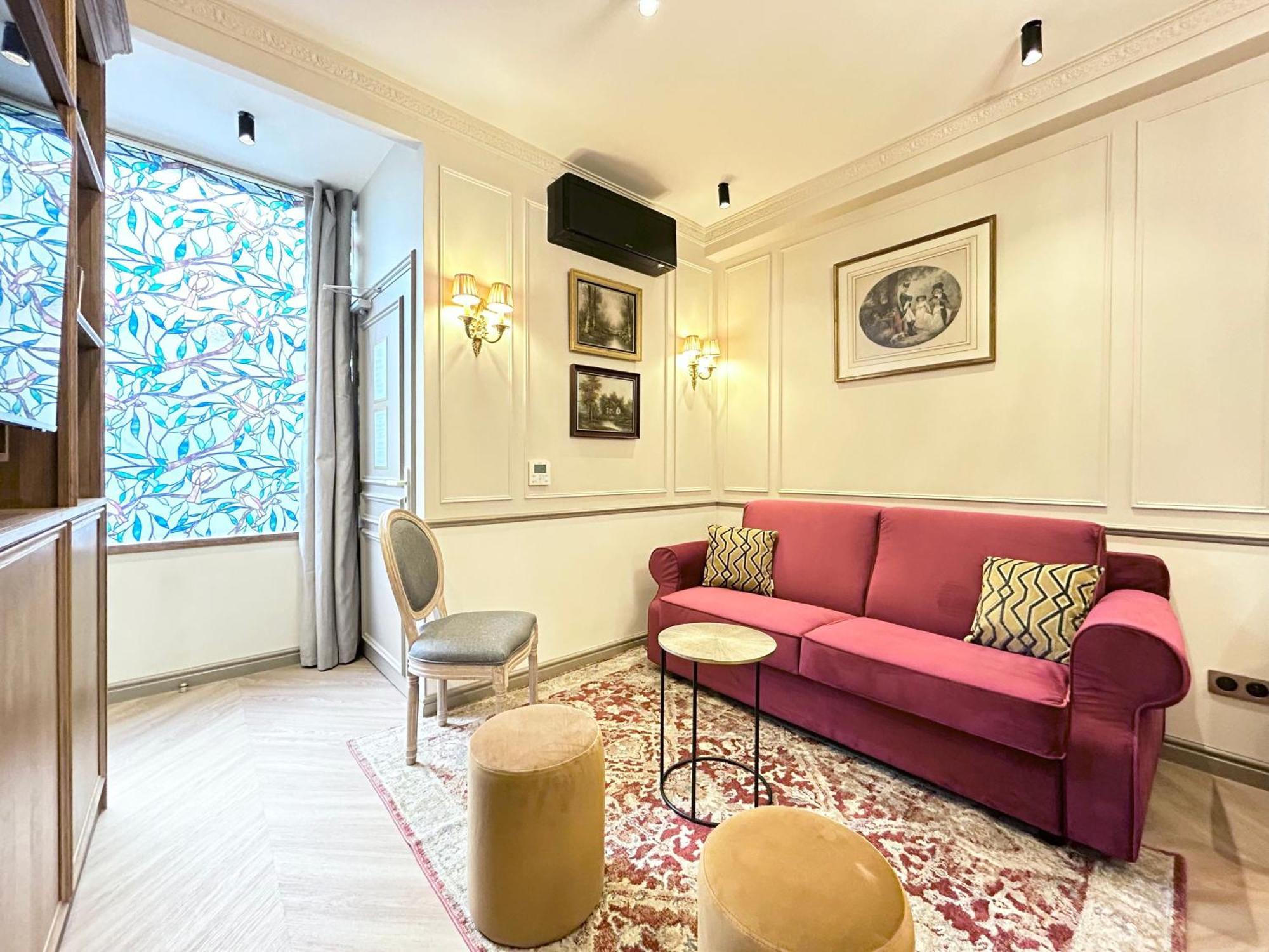 Merveil - Signature - Tour Eiffel - Bourgogne Apartment Paris