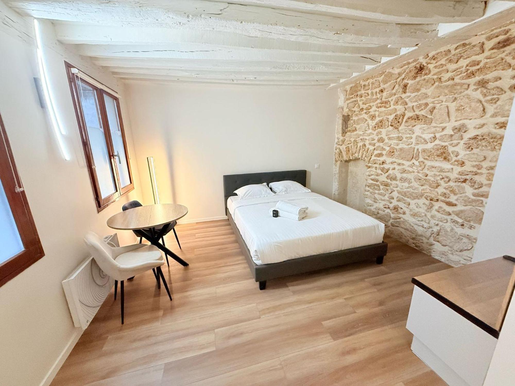 Refait A Neuf Ile Saint Louis 4 - 2p Apartment Paris