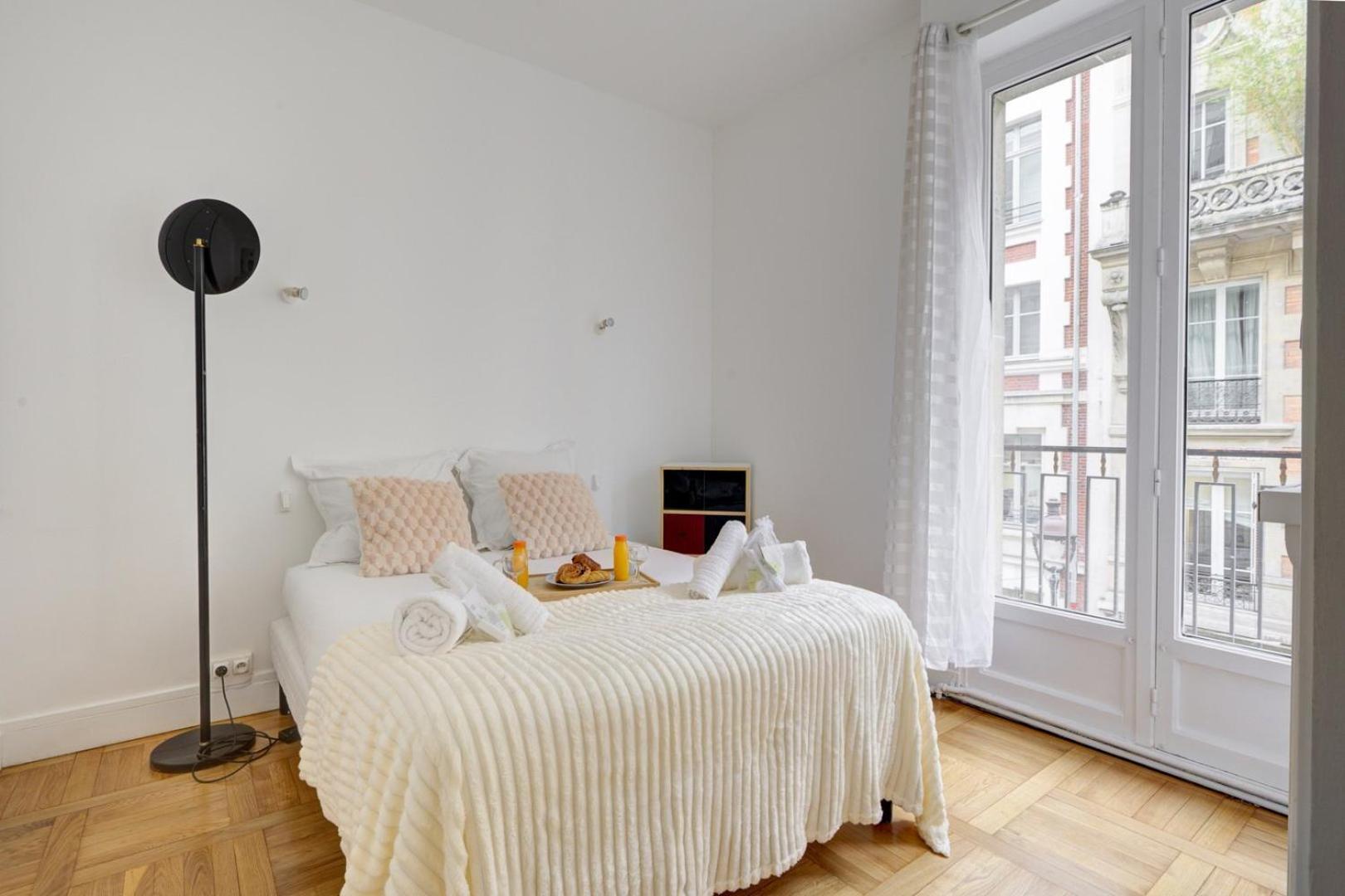 5018 Murillo - Champs-elysees Apartment Paris