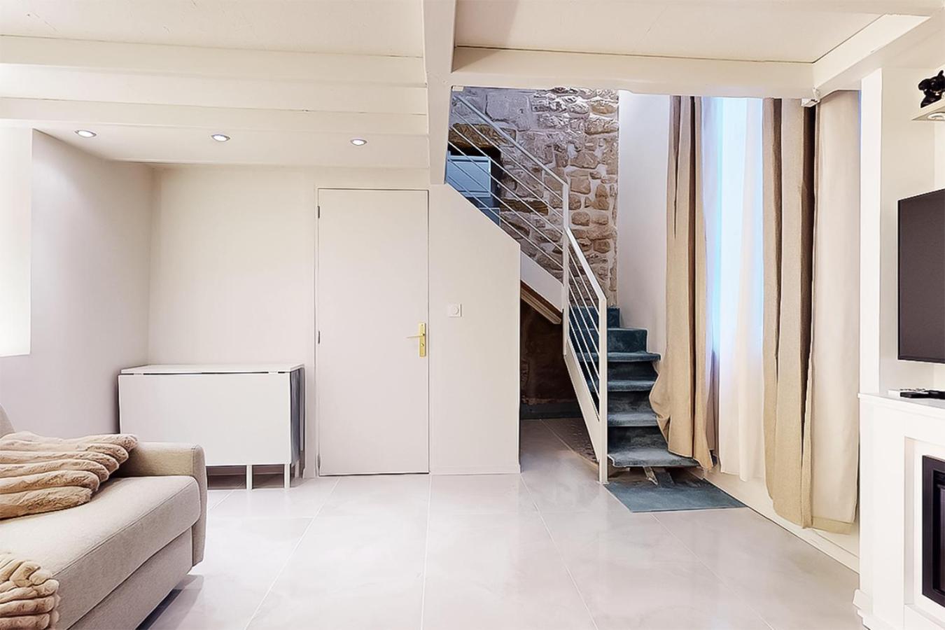 Evasion Sensorielle A L'ile Saint Louis Notre Dame De Apartment