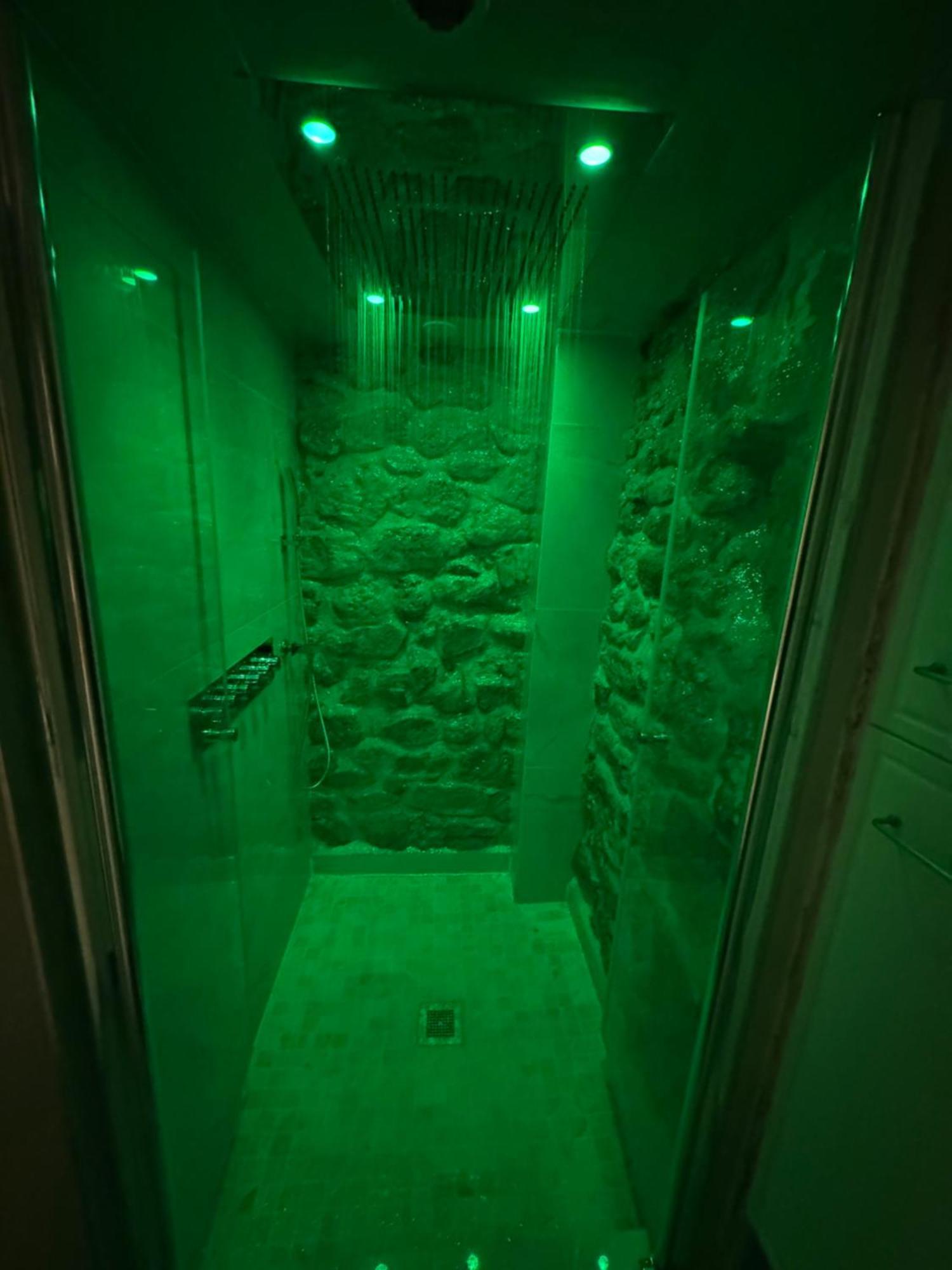 Evasion Sensorielle A L'ile Saint Louis Notre Dame De Apartment