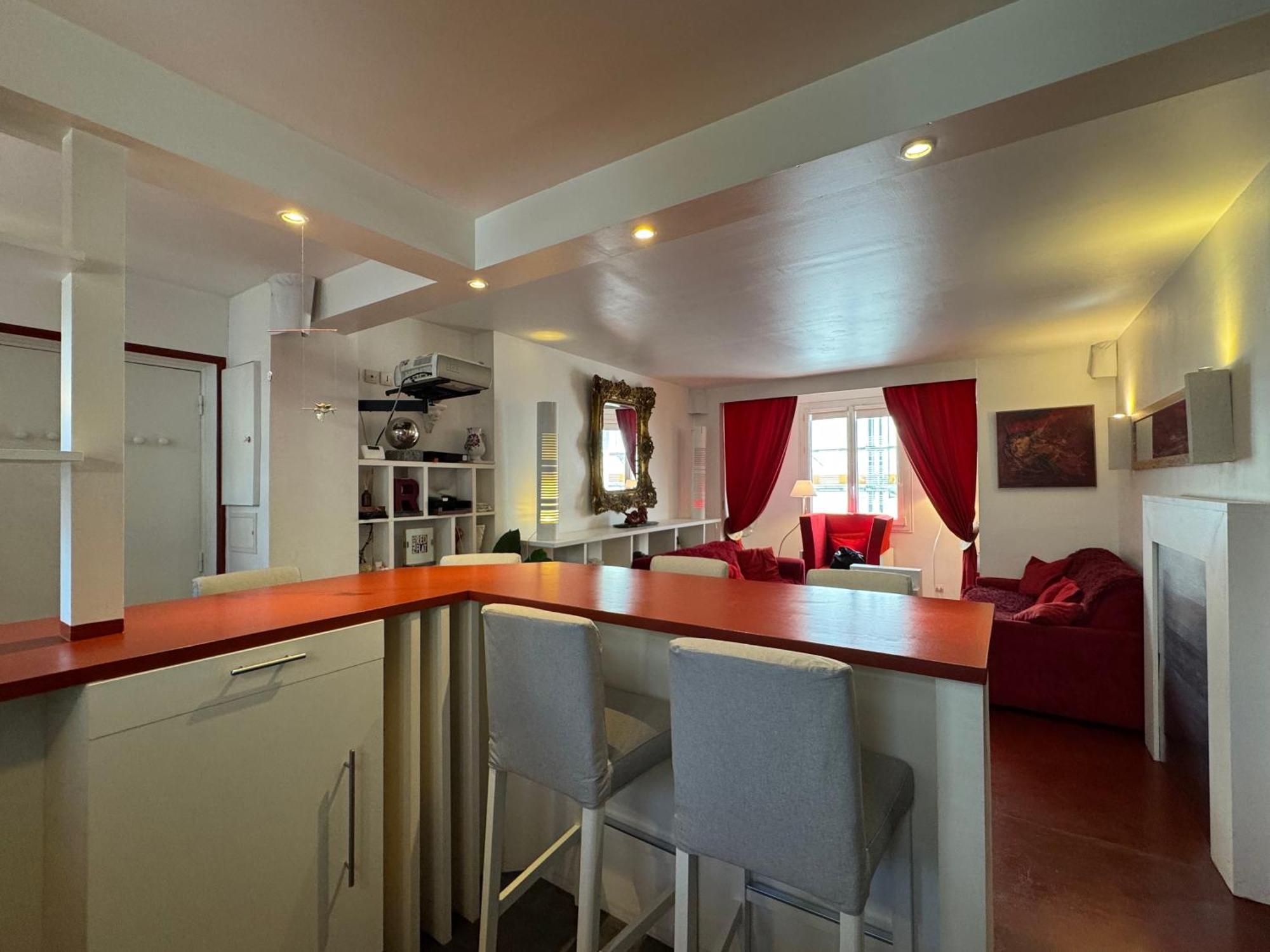 Appartement Red Flat