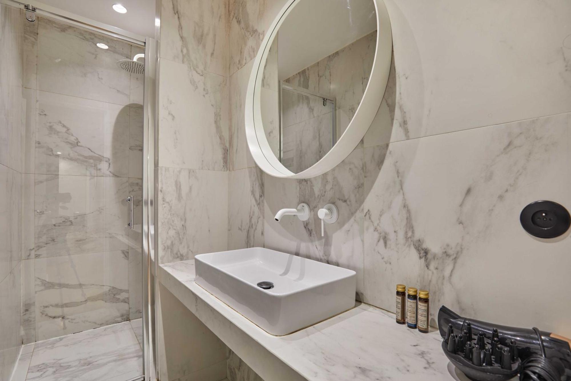Appartement Cmg Batignolles/ Mairie Du 17ème *