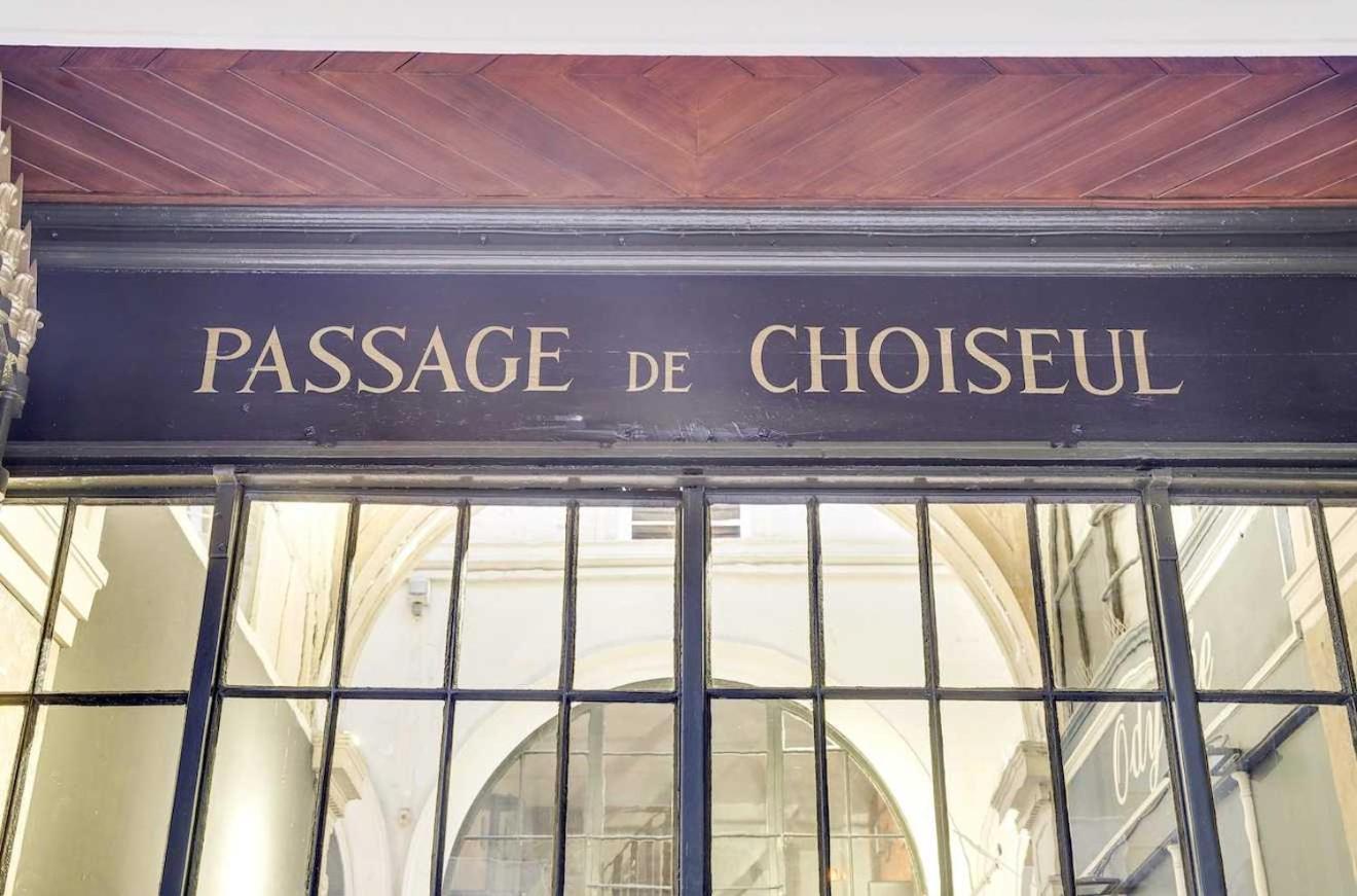 Ultra Historical Parisian Flat - Louvre