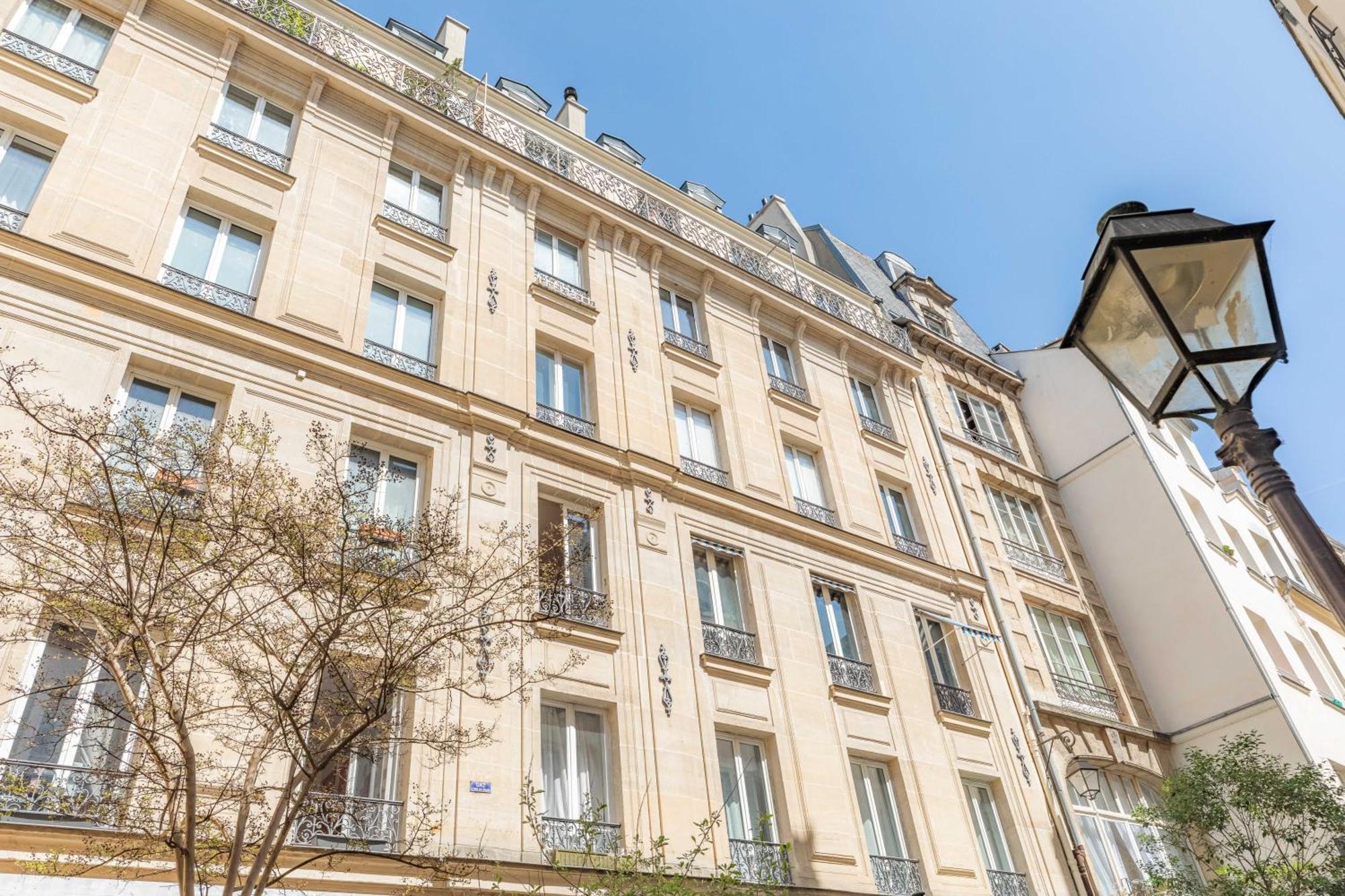 Apartment Magnificent - 3br - 6p - Le Marais Paris