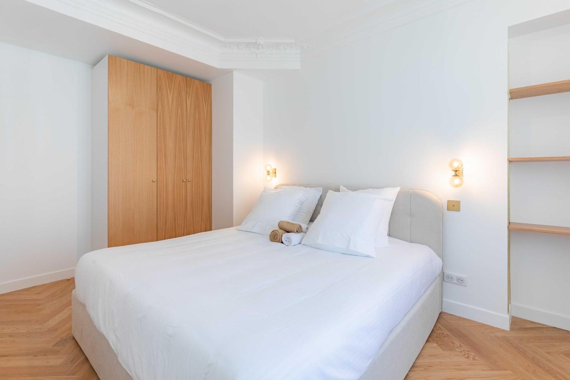 Magnificent - 3br - 6p - Le Marais Apartment