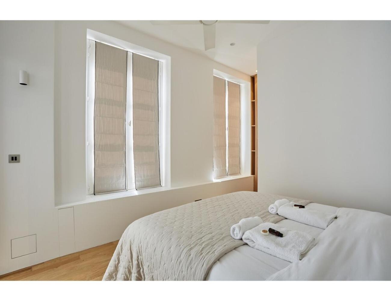 Amazing 2 Bedrooms Center By Prestige *