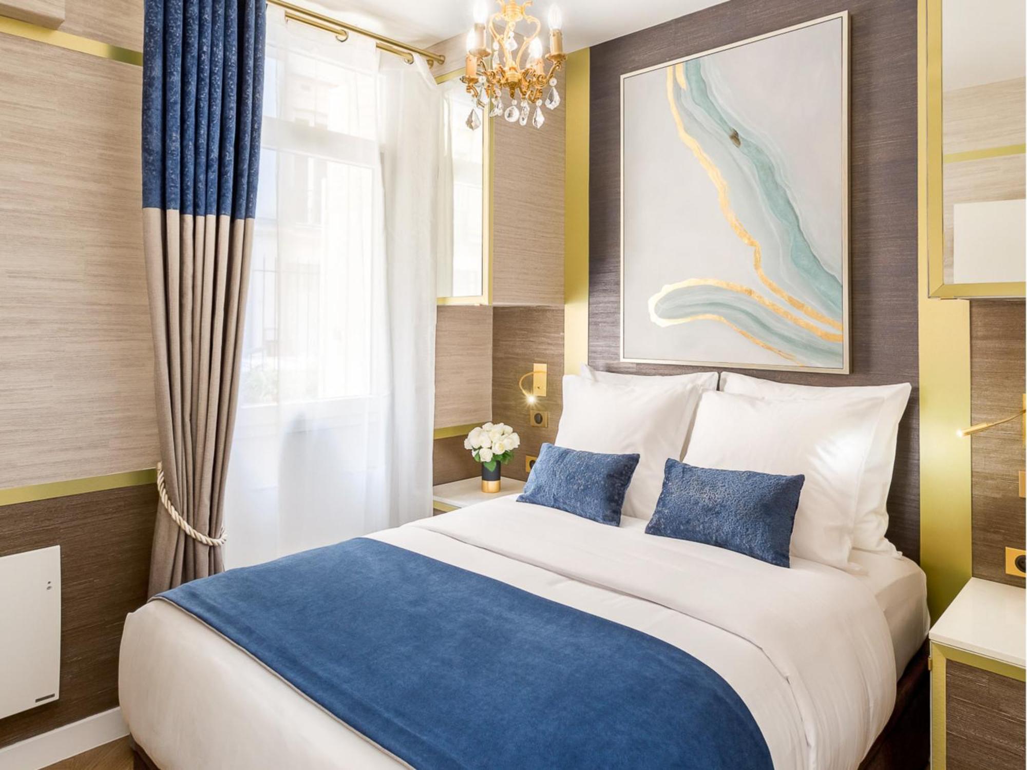 Merveil - Luxury - Tour Eiffel - Laos Apartment Paris