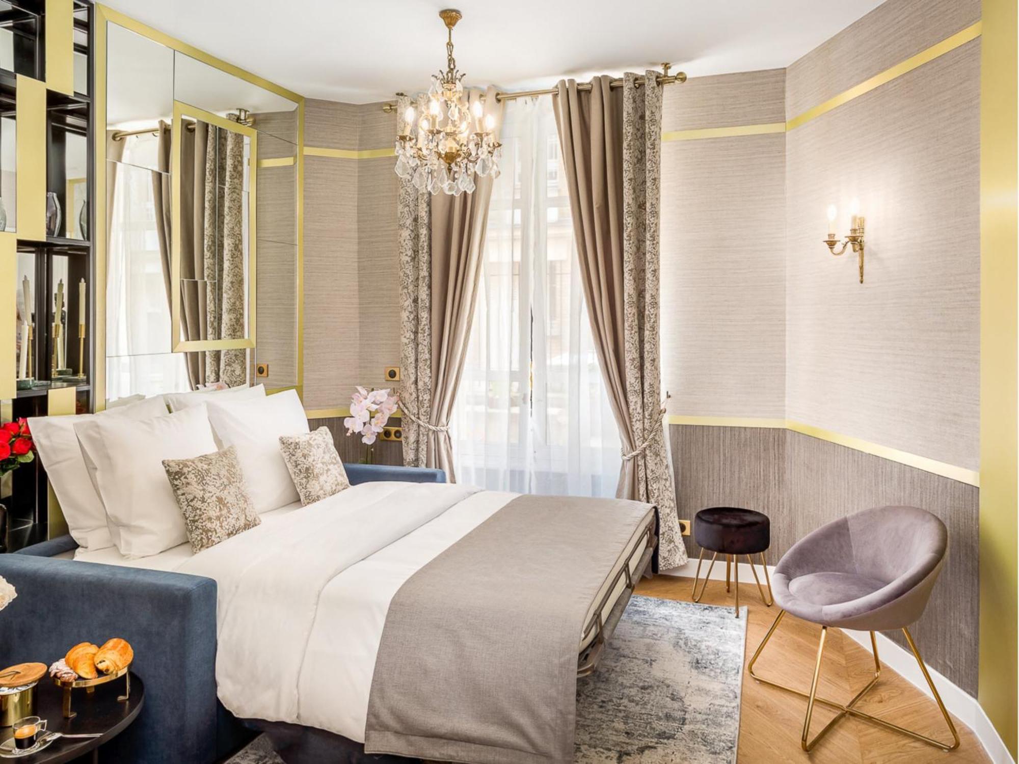 Merveil - Luxury - Tour Eiffel - Laos *