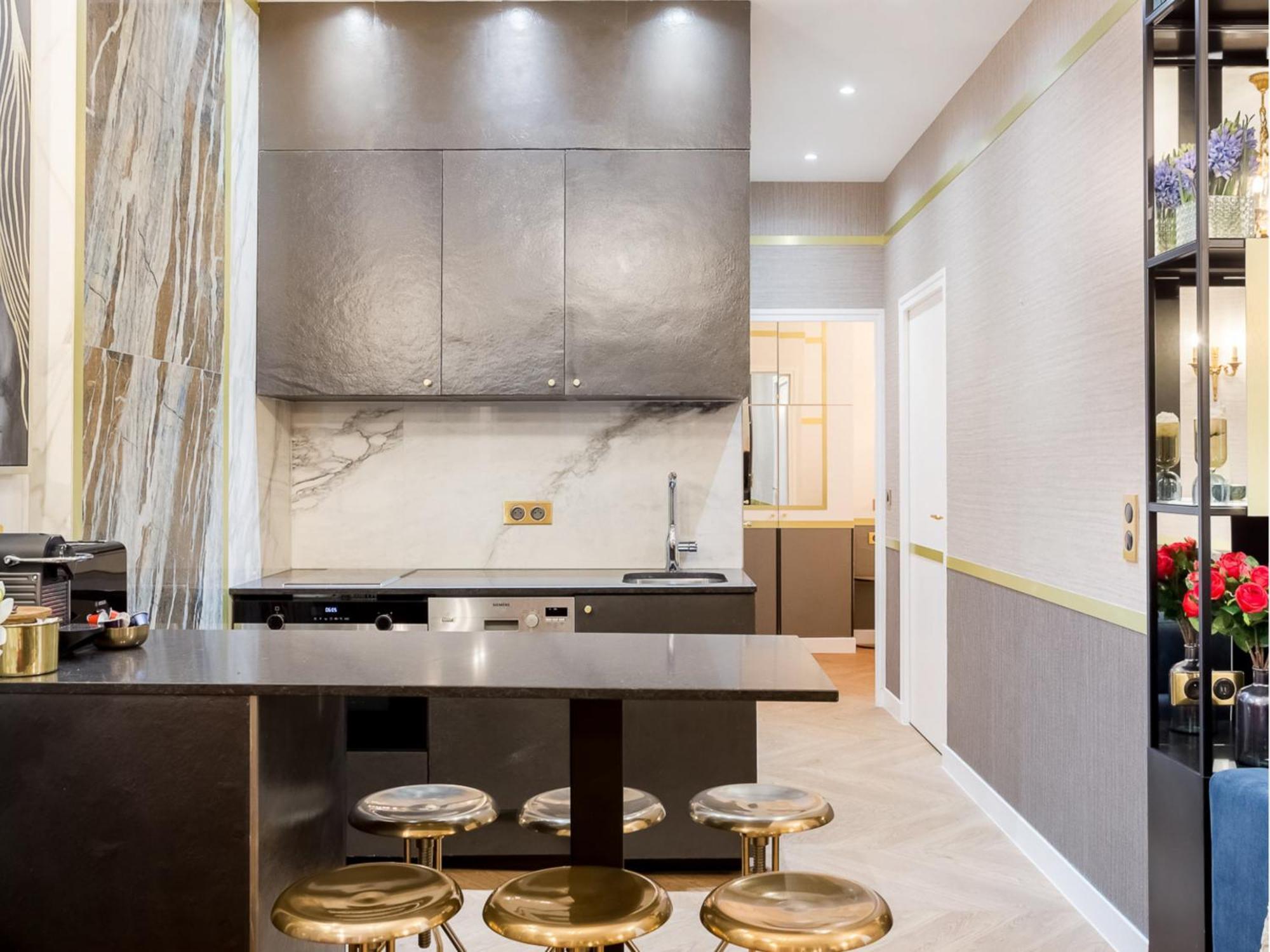 Merveil - Luxury - Tour Eiffel - Laos Apartment Paris