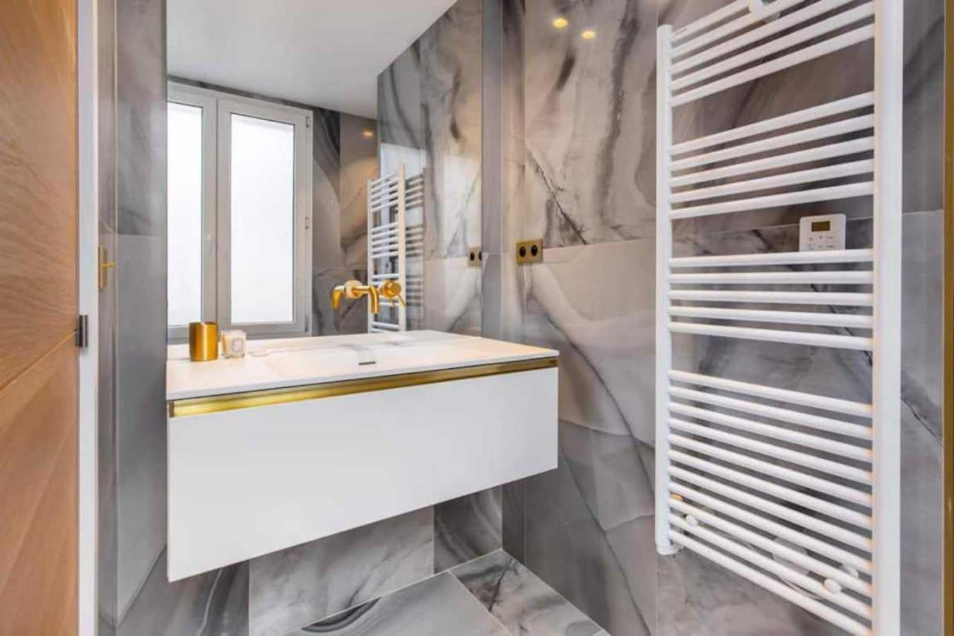 Apartamento Newly Rebuilt By Architect - Center Of *