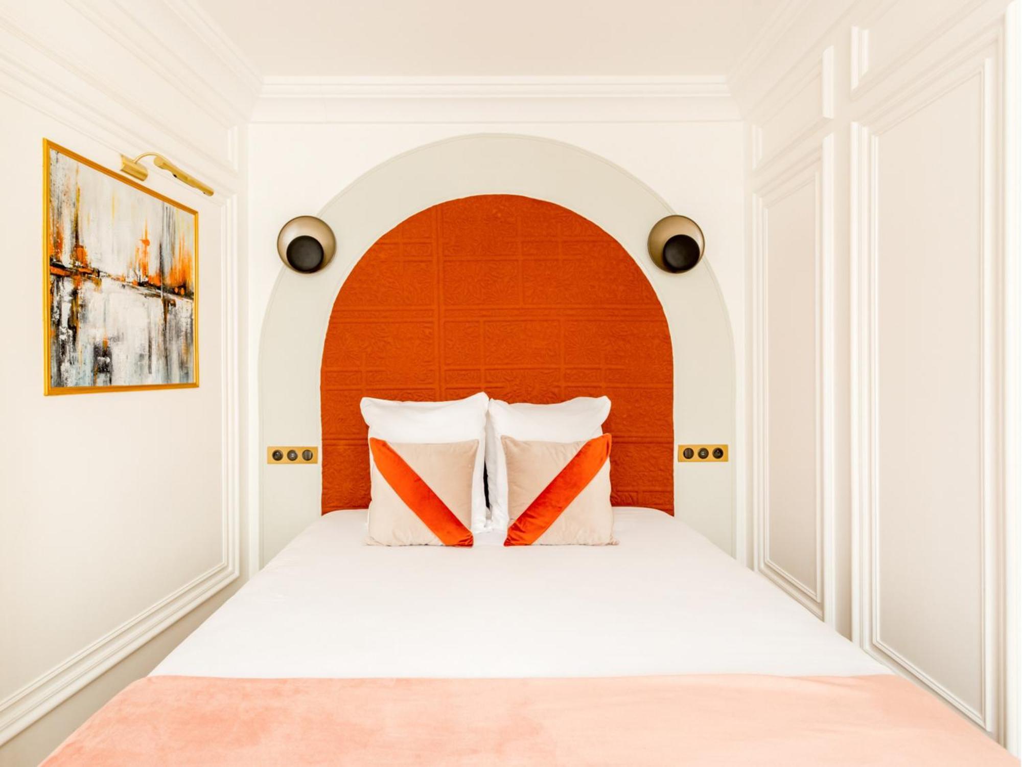 Luxury 2 Bedrooms - Louvre Museum