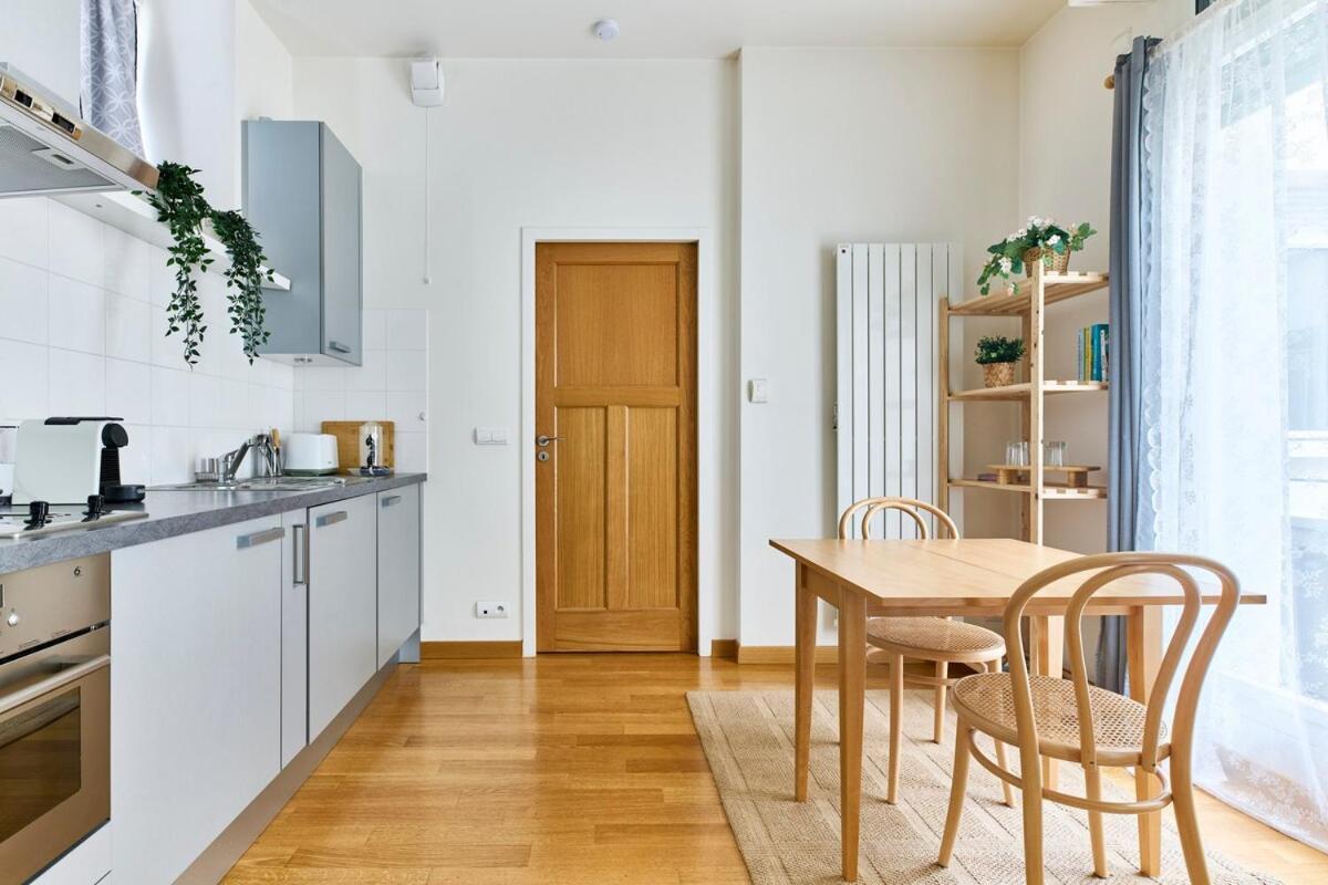 Direct To Arc De Triomphe Apartment Paris