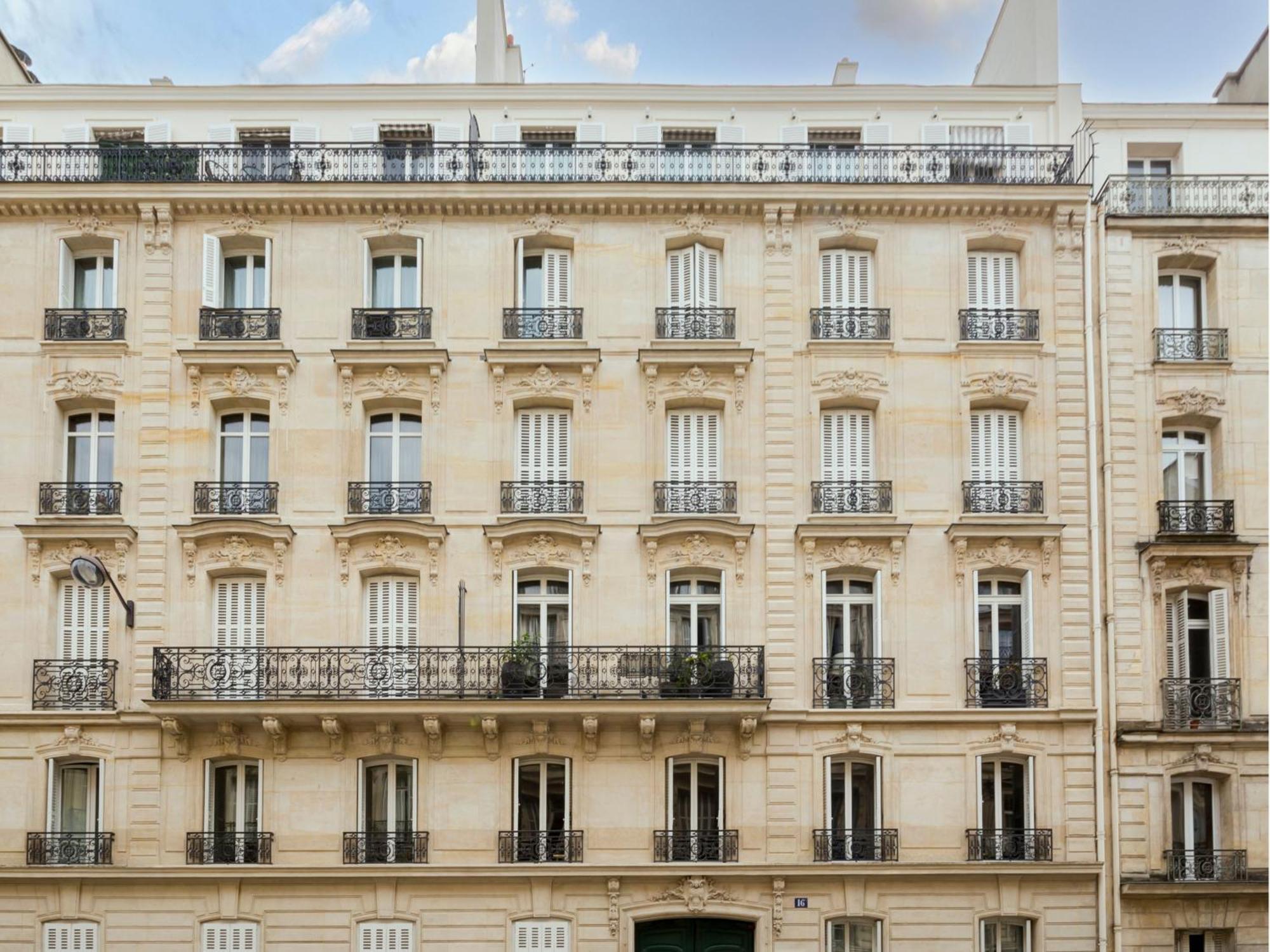Merveil - Signature Suite-champs Elysees- Marignan Paris